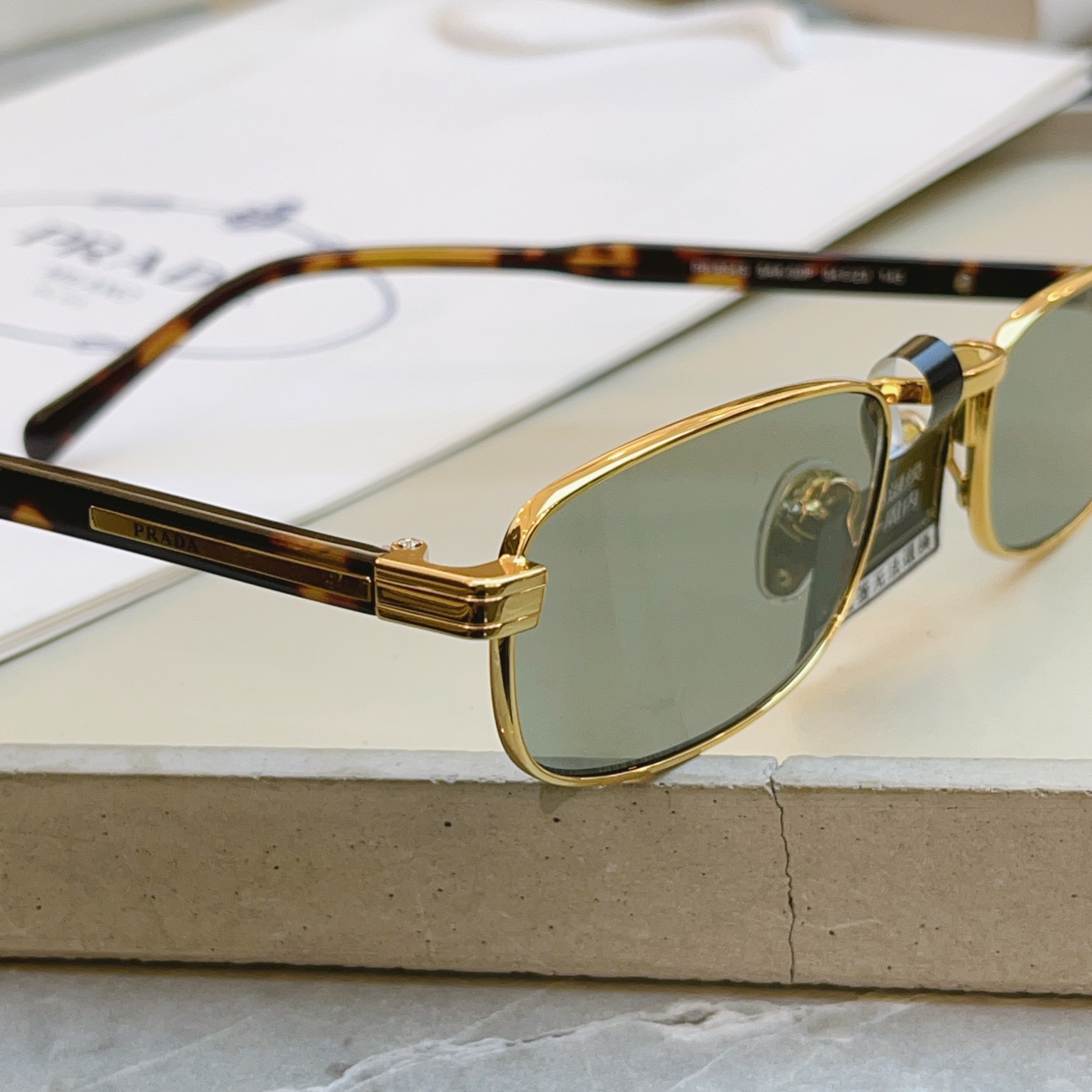 ，【PRAD*】普拉*达新款太阳镜 高品质✨，MODEL：PR B54S，SIZE：54口23-145