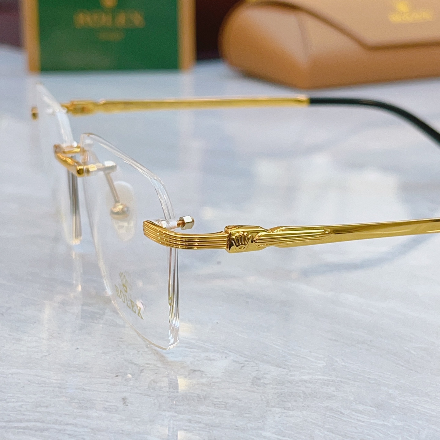 ，【ROLE*】 劳力*士新款太阳镜，钛架 MODEL：SS1152，SIZE：55口17-143