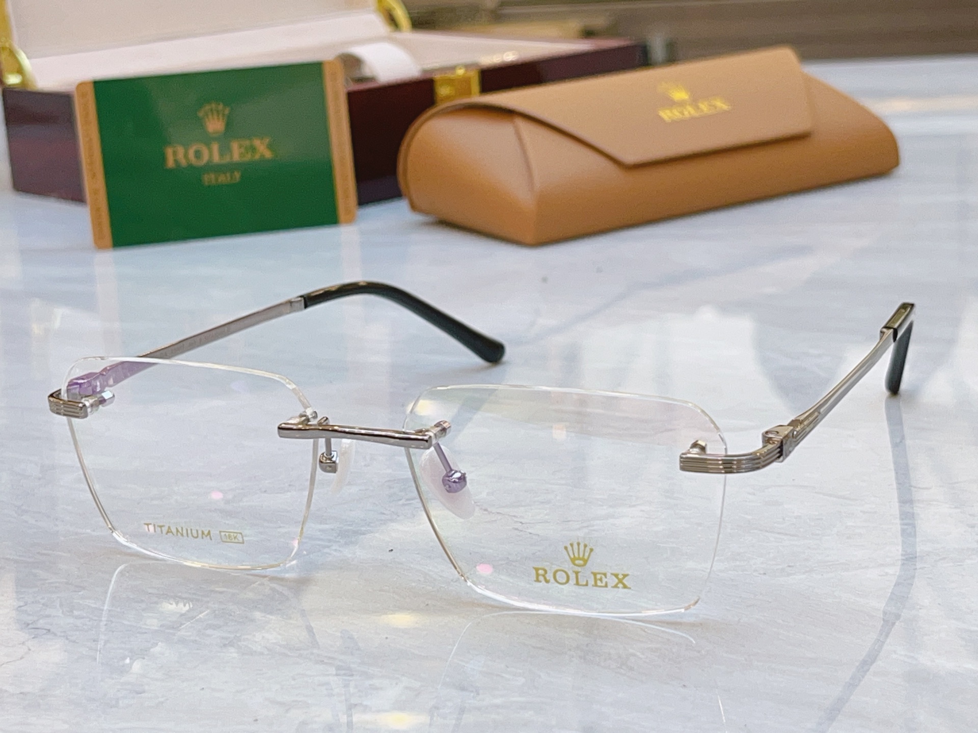 ，【ROLE*】 劳力*士新款太阳镜，钛架 MODEL：SS1152，SIZE：55口17-143