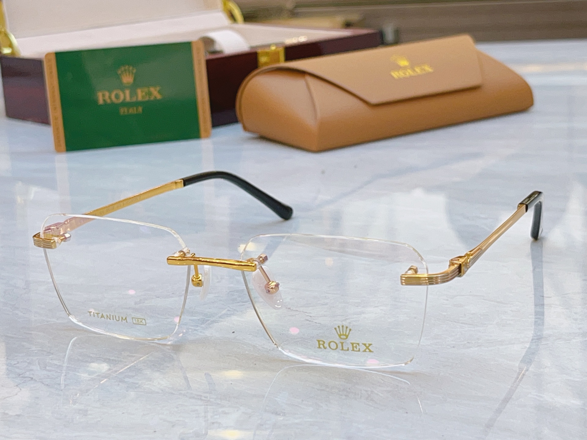 ，【ROLE*】 劳力*士新款太阳镜，钛架 MODEL：SS1152，SIZE：55口17-143