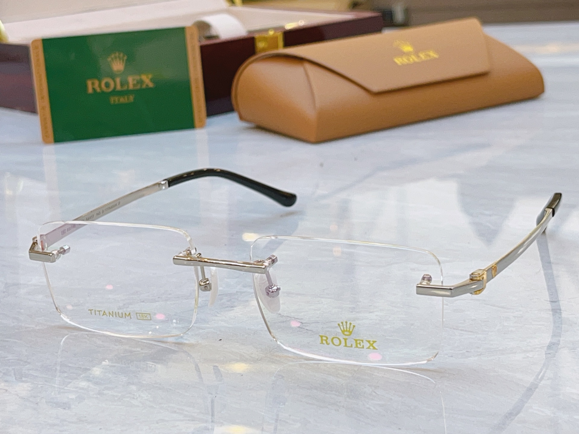 ，【ROLE*】 劳力*士新款太阳镜，钛架 MODEL：SS1146，SIZE：54口17-143