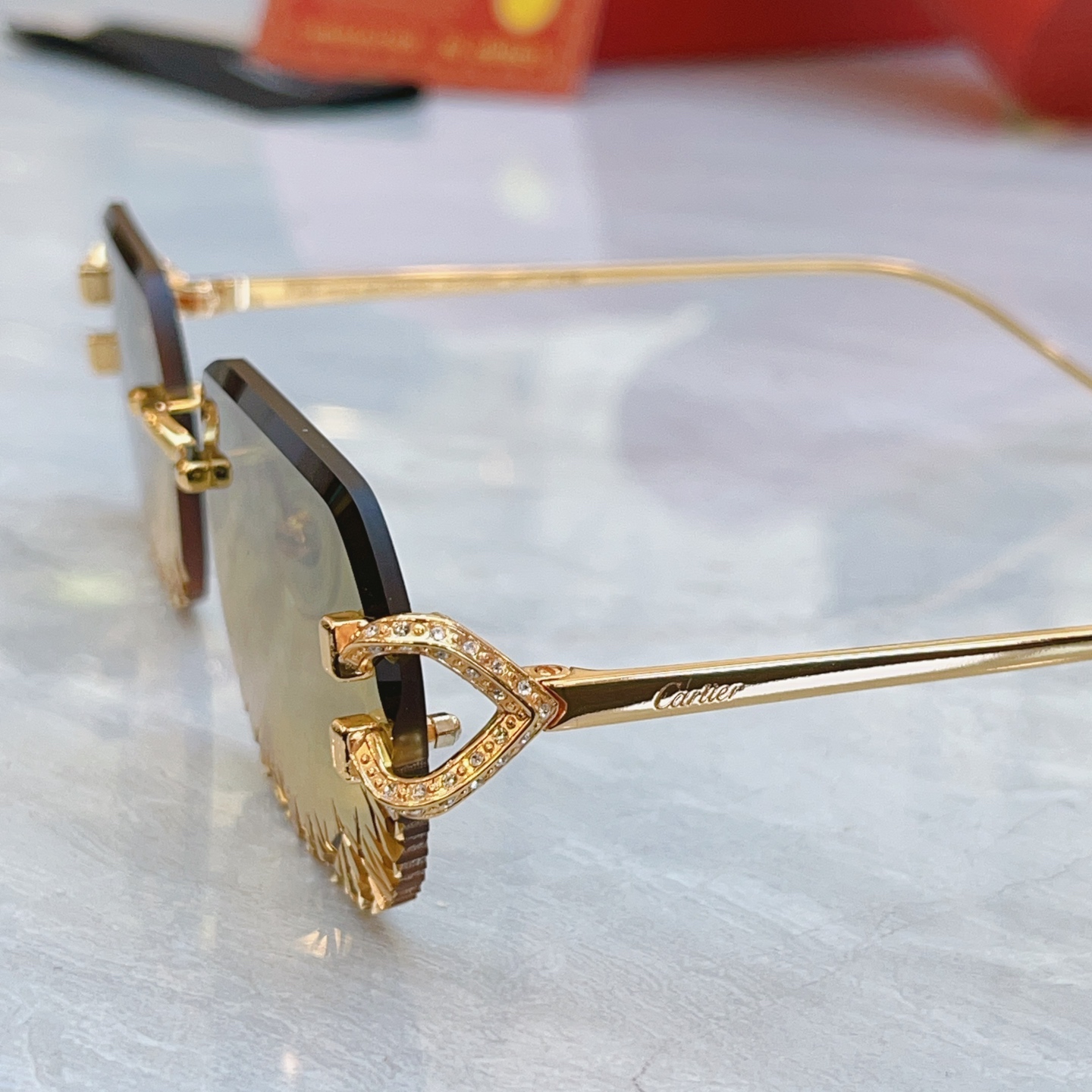 ，【CARTIE*】卡地*亚新款太阳镜，Mod:CT0798S，Size:58口18-140