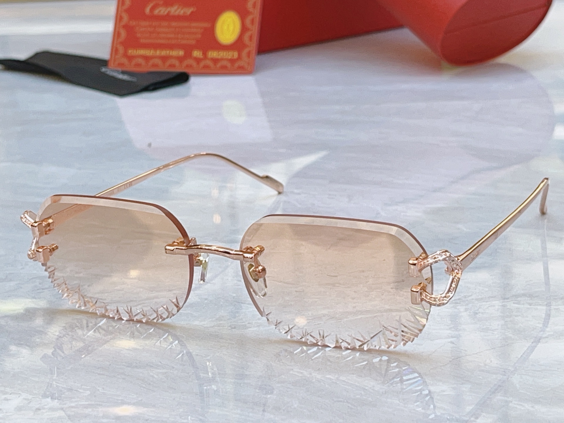 ，【CARTIE*】卡地*亚新款太阳镜，Mod:CT0798S，Size:58口18-140