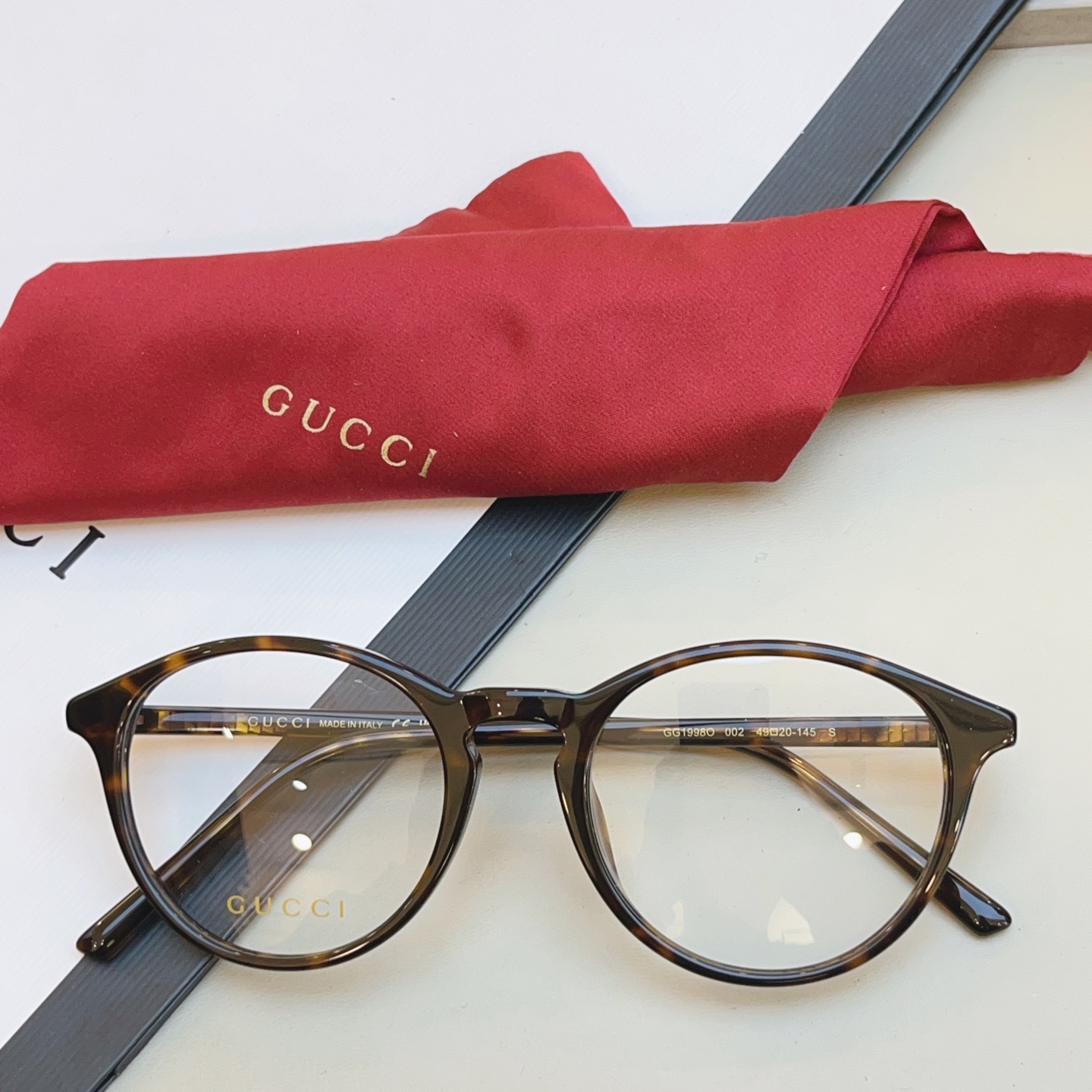 ，【GUCC*】古*驰新款太阳镜，MODEL：GG1998O，SIZE：49口20-145