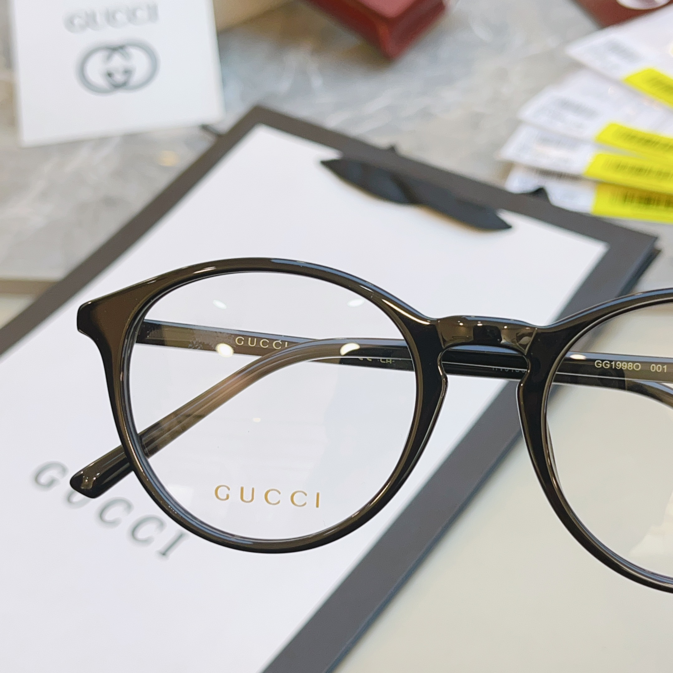 ，【GUCC*】古*驰新款太阳镜，MODEL：GG1998O，SIZE：49口20-145