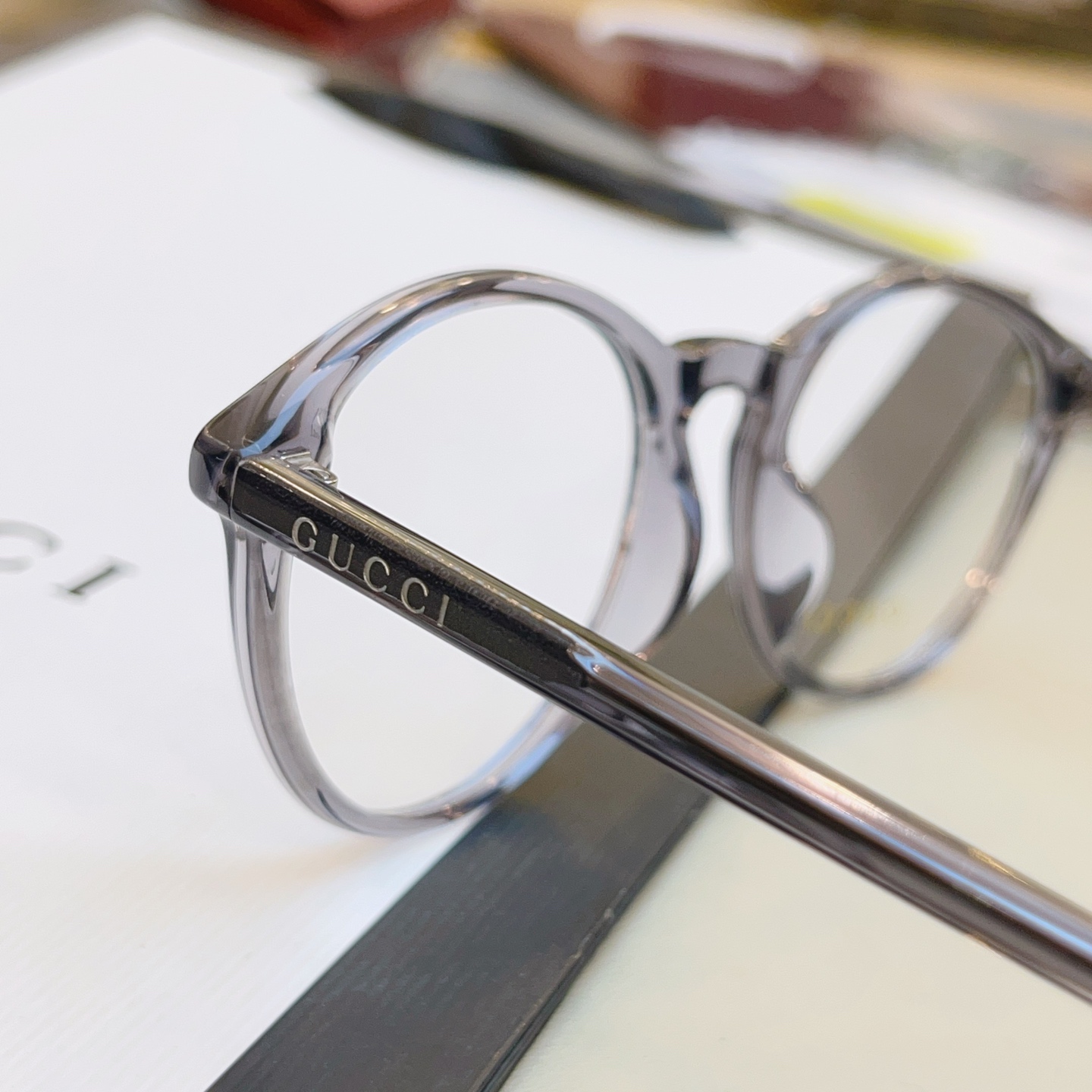 ，【GUCC*】古*驰新款太阳镜，MODEL：GG1998O，SIZE：49口20-145