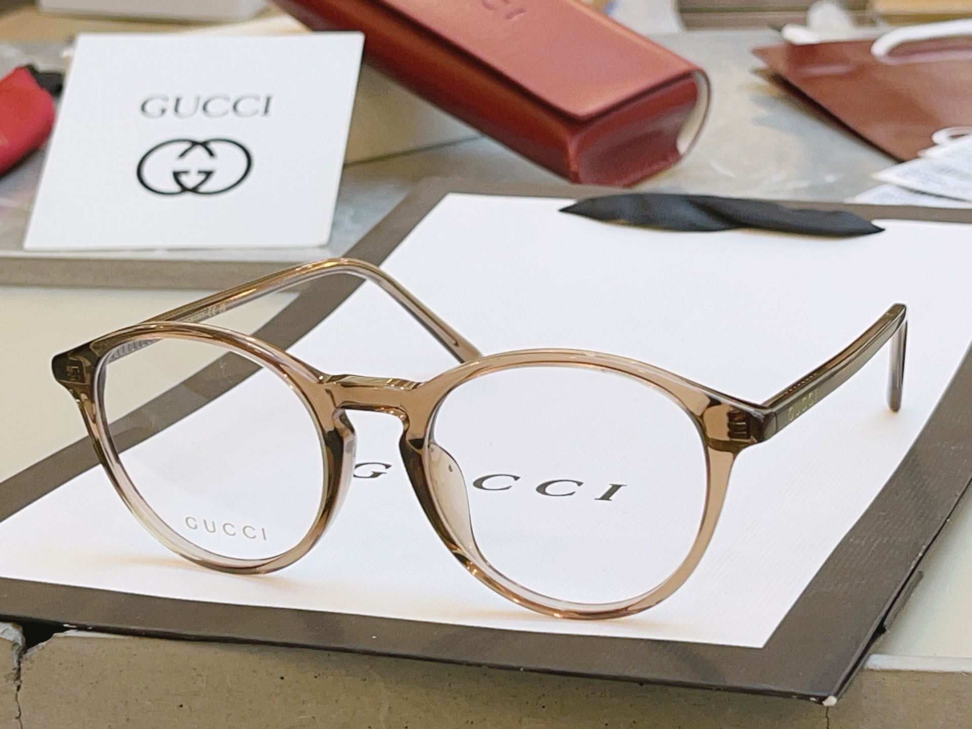 ，【GUCC*】古*驰新款太阳镜，MODEL：GG1998O，SIZE：49口20-145