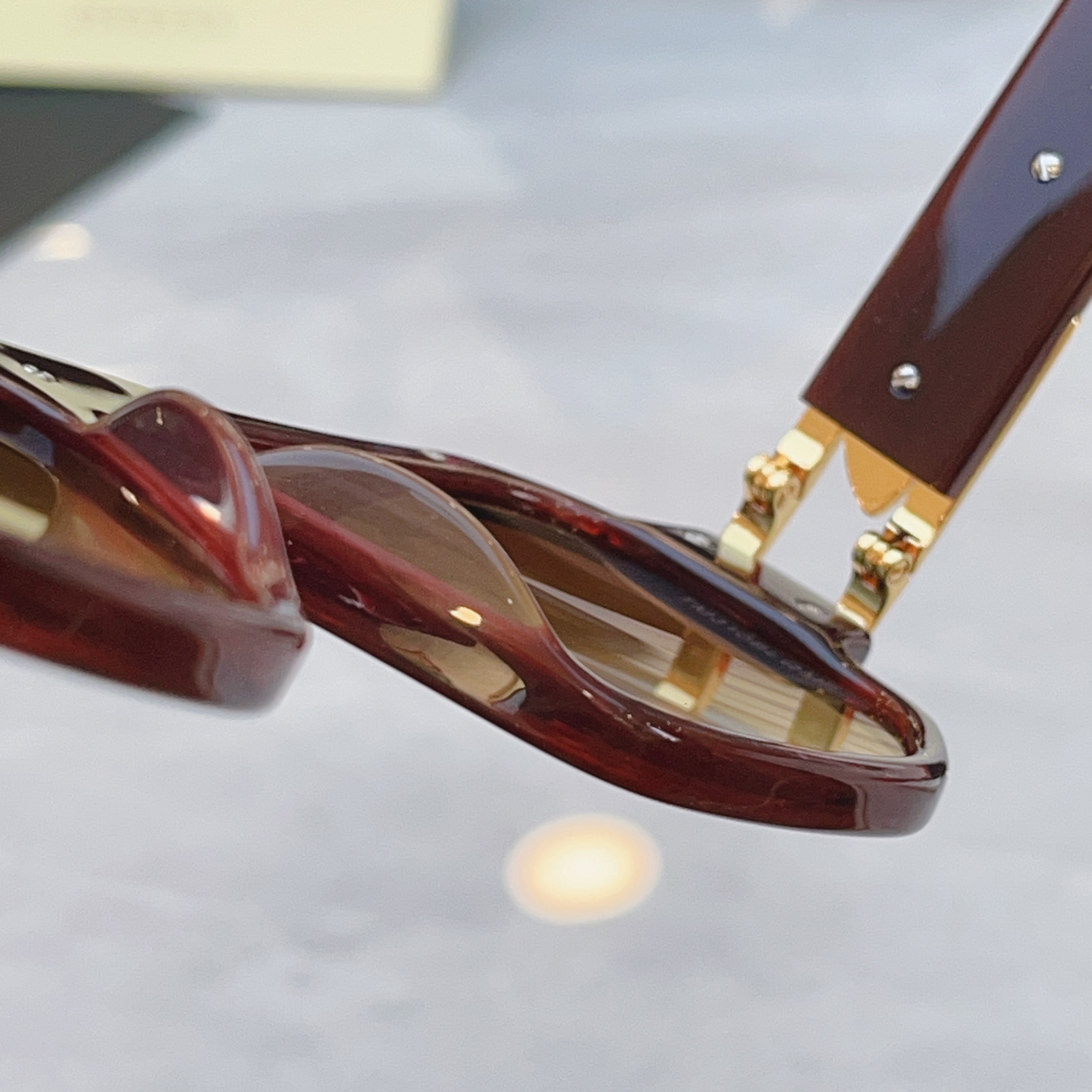 ，【MAYBAC*】迈巴*赫新款太阳镜，MODEL: KR/J-DB Z157，SIZE：56口13-1