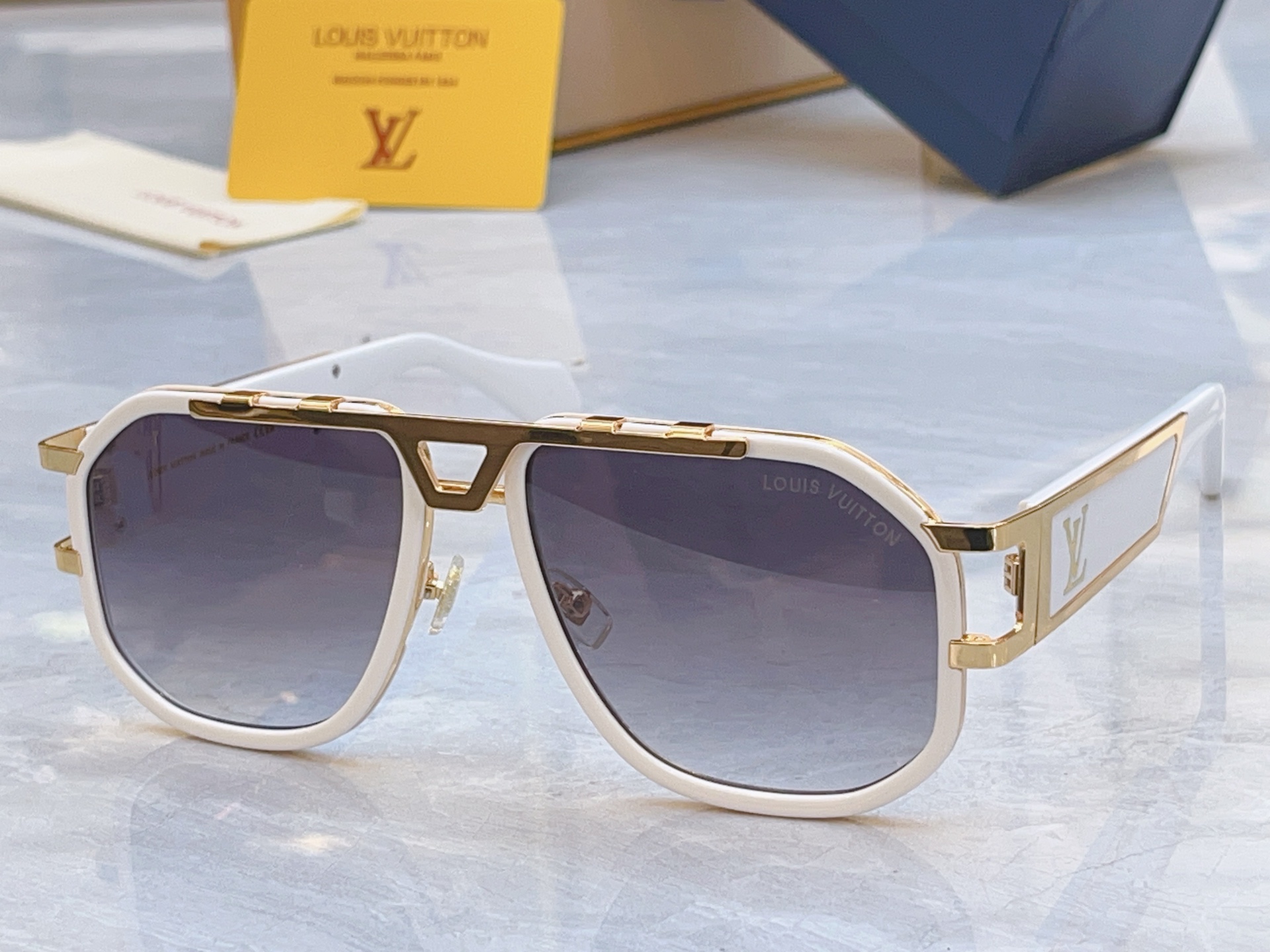 ，【LOUIS VUITTO*】路易*威登新款太阳镜，MODEL：Z1657LU，SIZE：57口17-