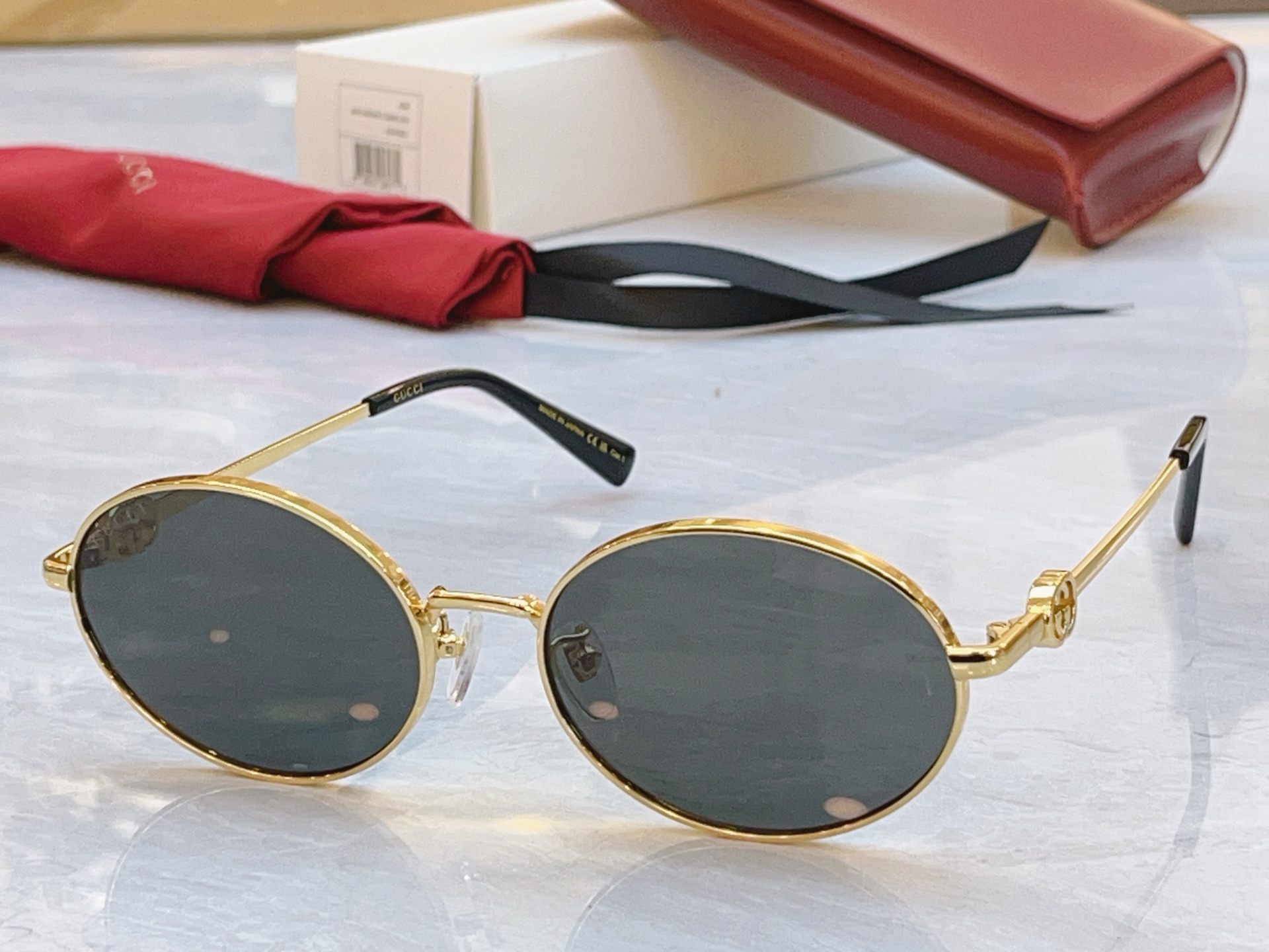 ，【GUCC*】古*驰新款太阳镜，MODEL：GG2208SK，SIZE：53口22-145