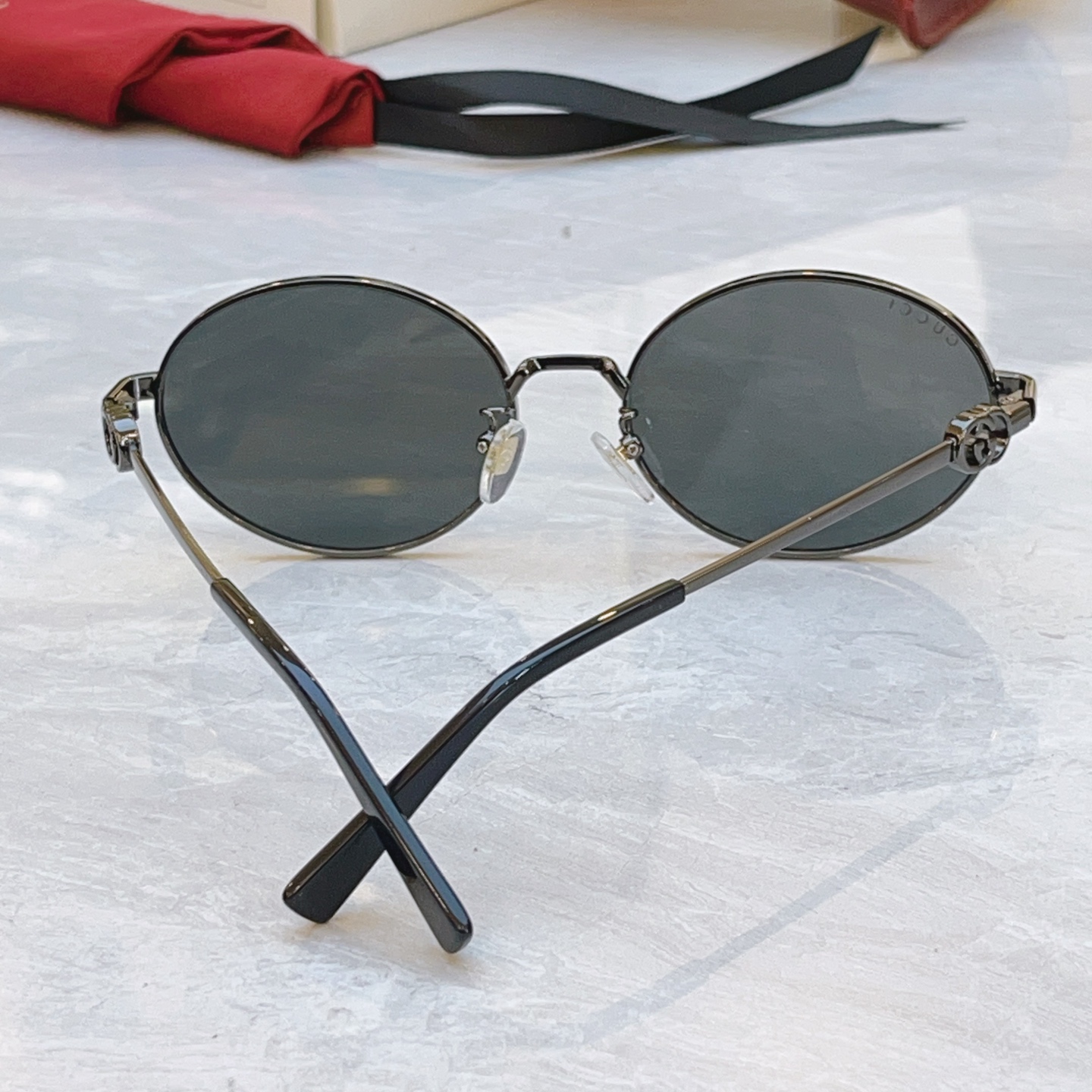 ，【GUCC*】古*驰新款太阳镜，MODEL：GG2208SK，SIZE：53口22-145