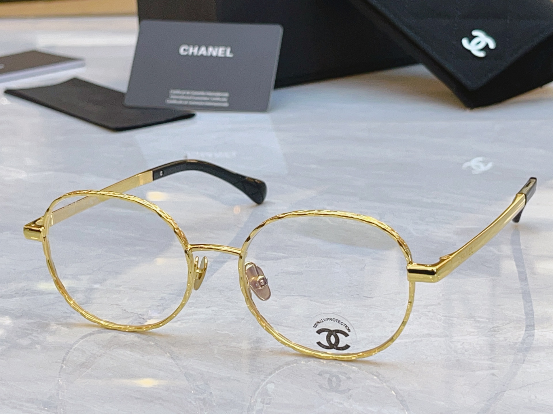 ，【CHANE*】香奈儿新款太阳镜，MODEL：CH2225，SIZE：55口18-145