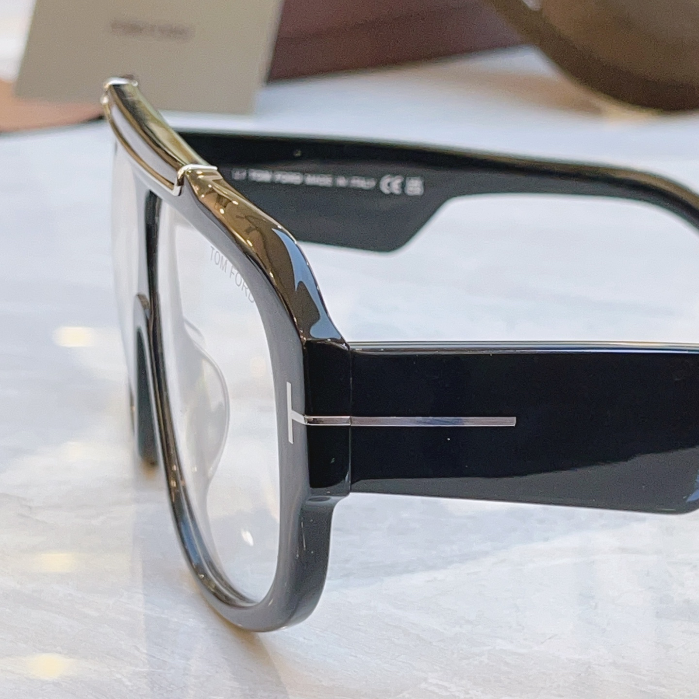 ，【TOM FOR*】汤姆*福特新款眼镜架，MODEL：FT1093，SIZE：71口7-120