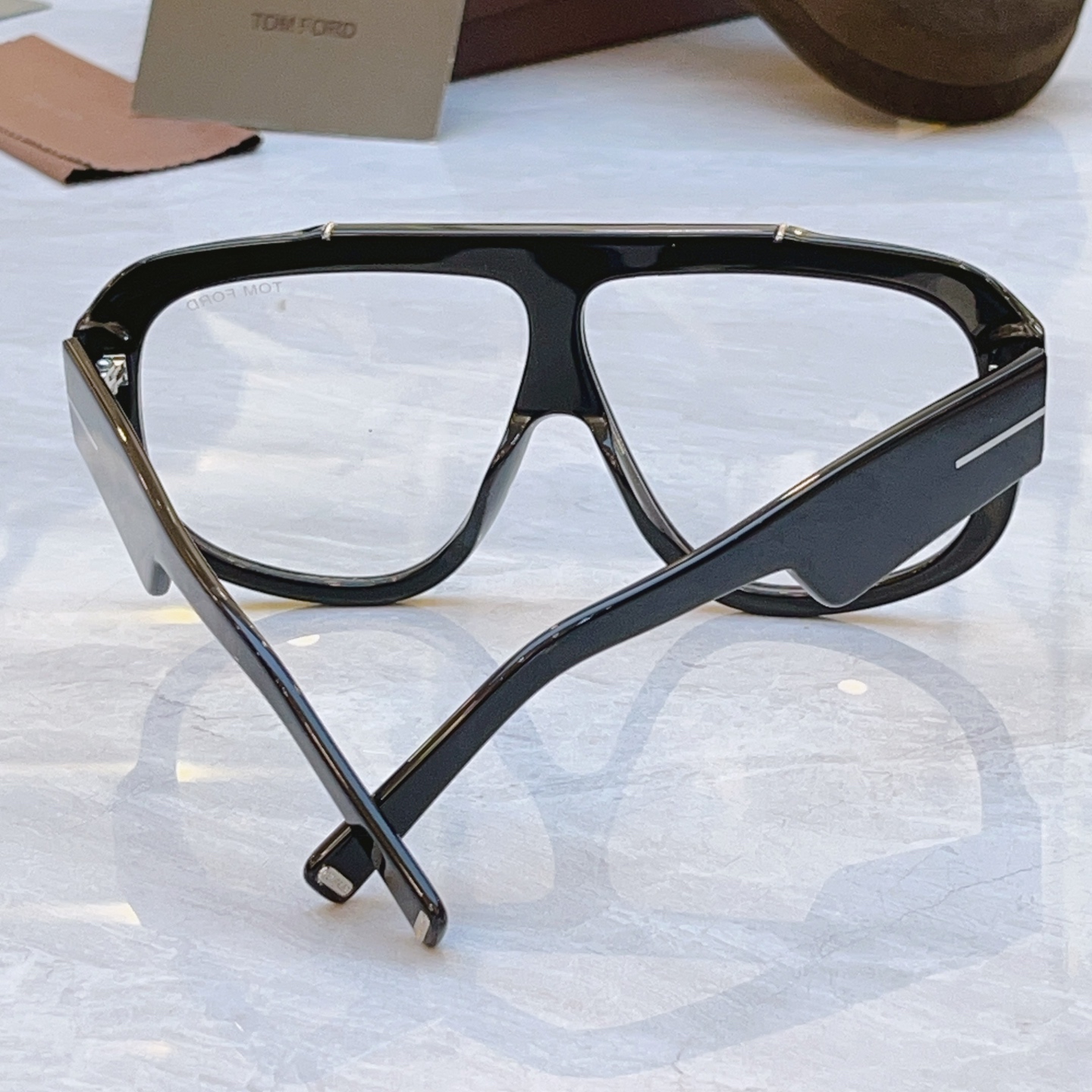 ，【TOM FOR*】汤姆*福特新款眼镜架，MODEL：FT1093，SIZE：71口7-120