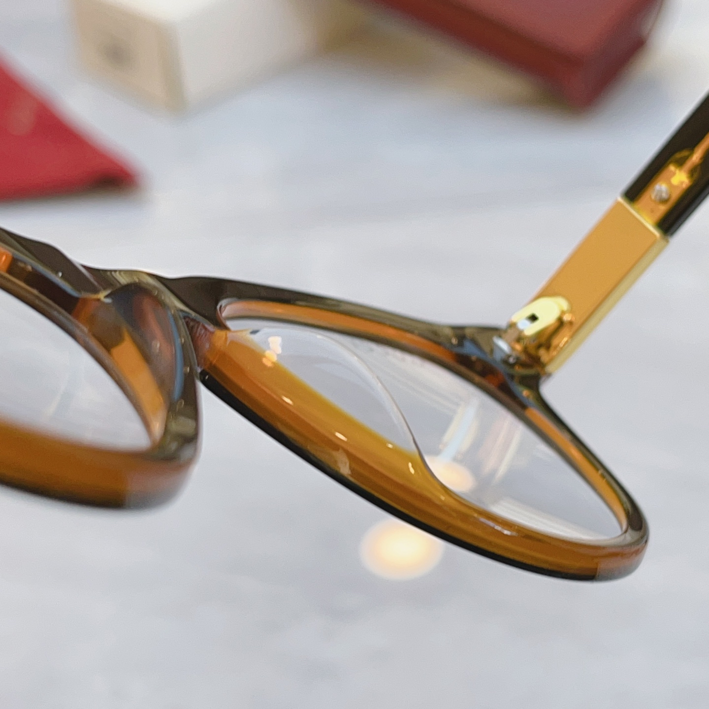 ，【GUCC*】古*驰新款太阳镜，MODEL：GG1501S，SIZE：52口21-145