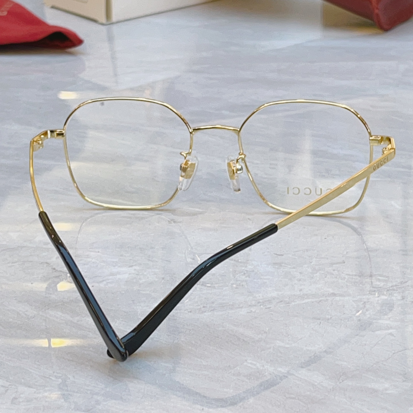 ，【GUCC*】古*驰新款太阳镜，MODEL：GG1611OA，SIZE：50口19-145