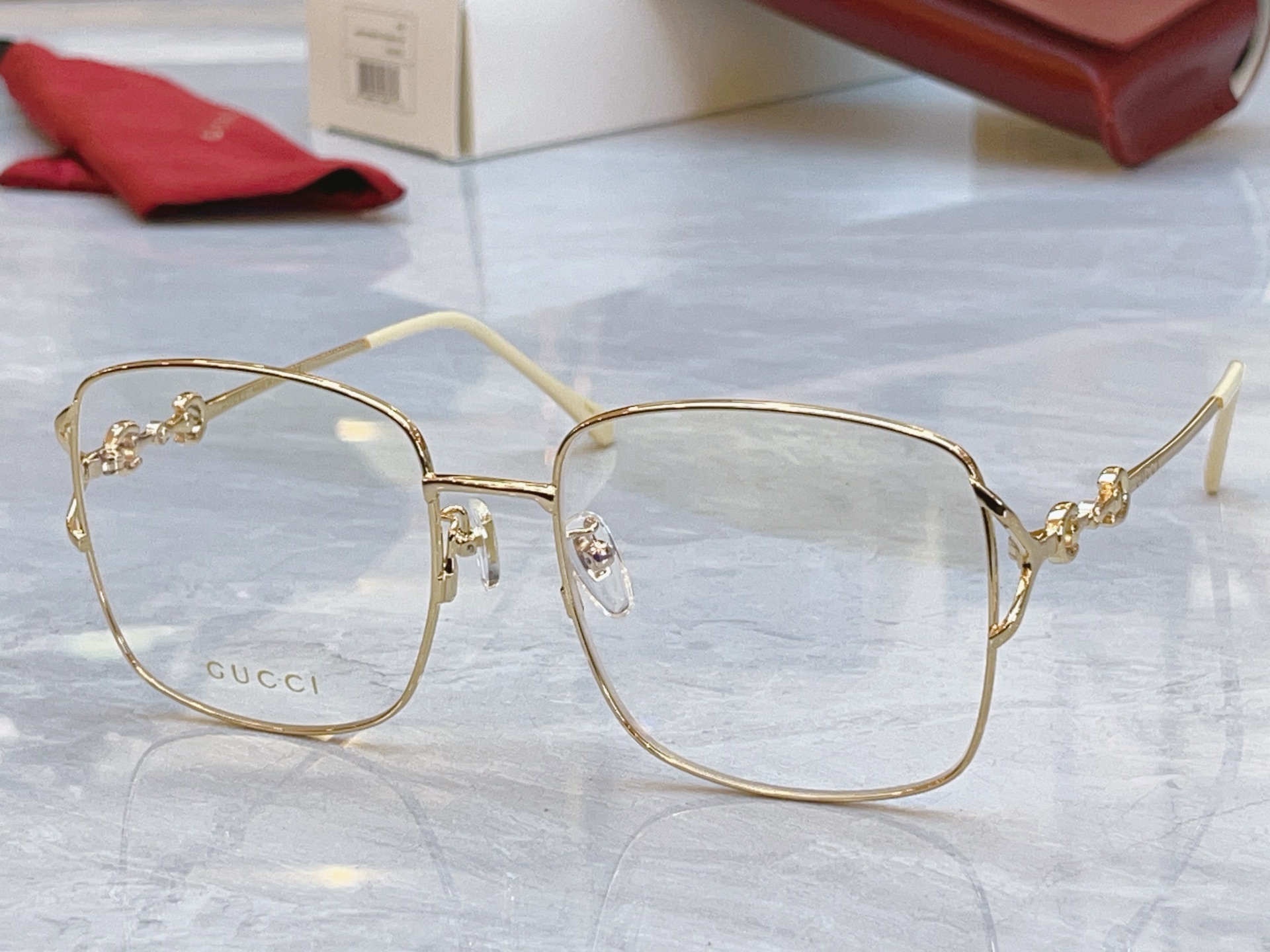 ，【GUCC*】古*驰新款太阳镜，MODEL：GG1018SK，SIZE：58口18-145