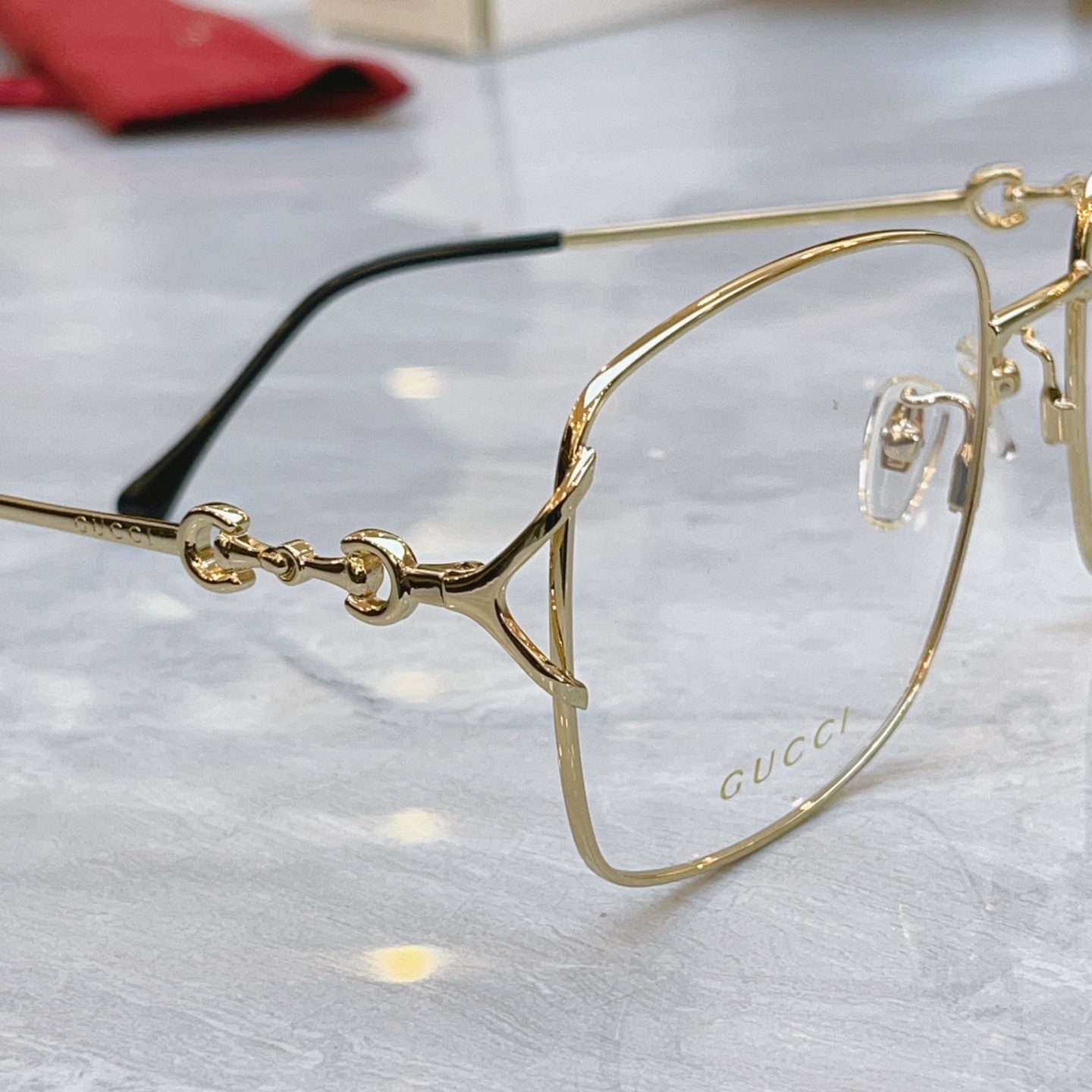 ，【GUCC*】古*驰新款太阳镜，MODEL：GG1018SK，SIZE：58口18-145