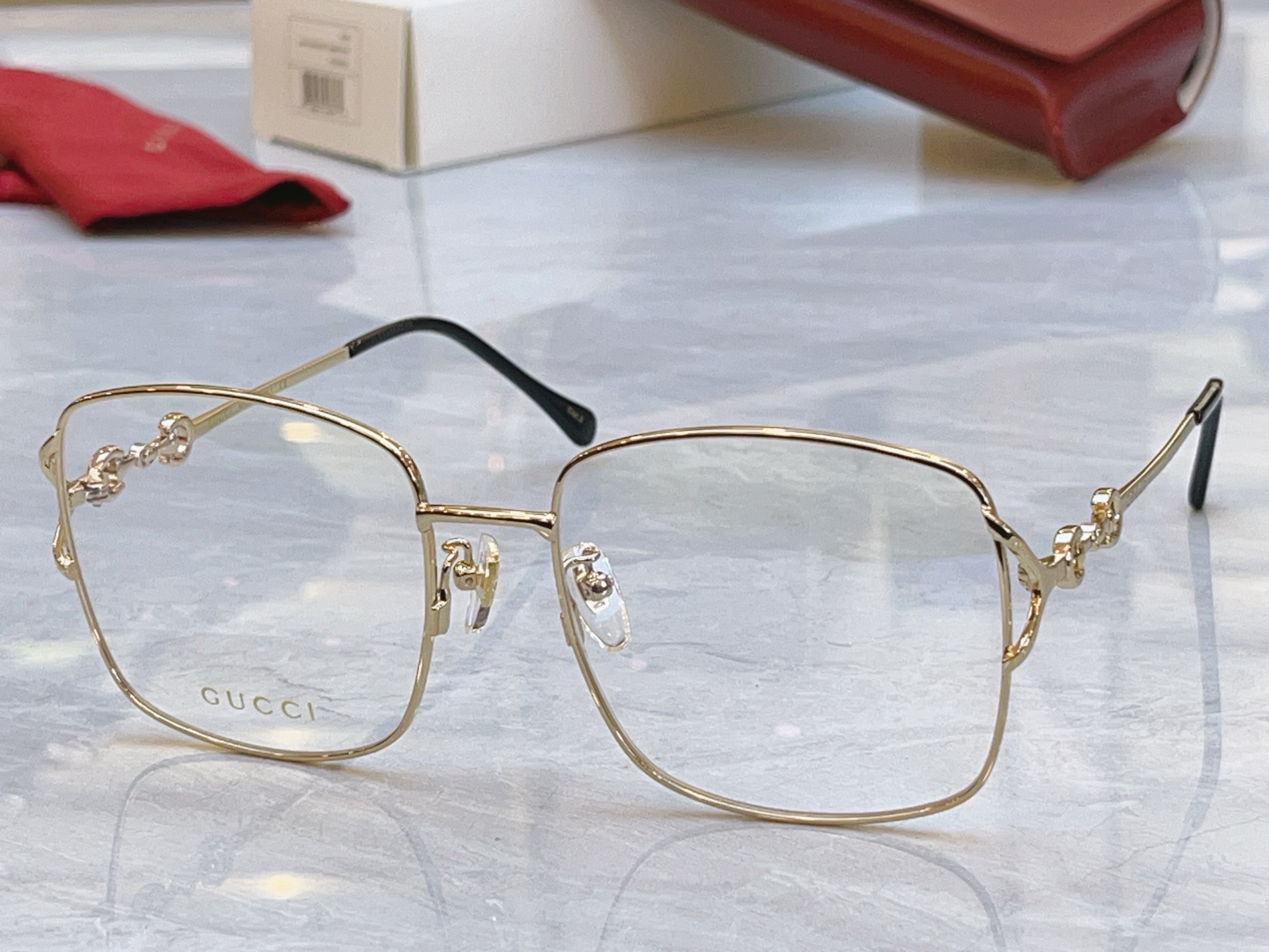 ，【GUCC*】古*驰新款太阳镜，MODEL：GG1018SK，SIZE：58口18-145