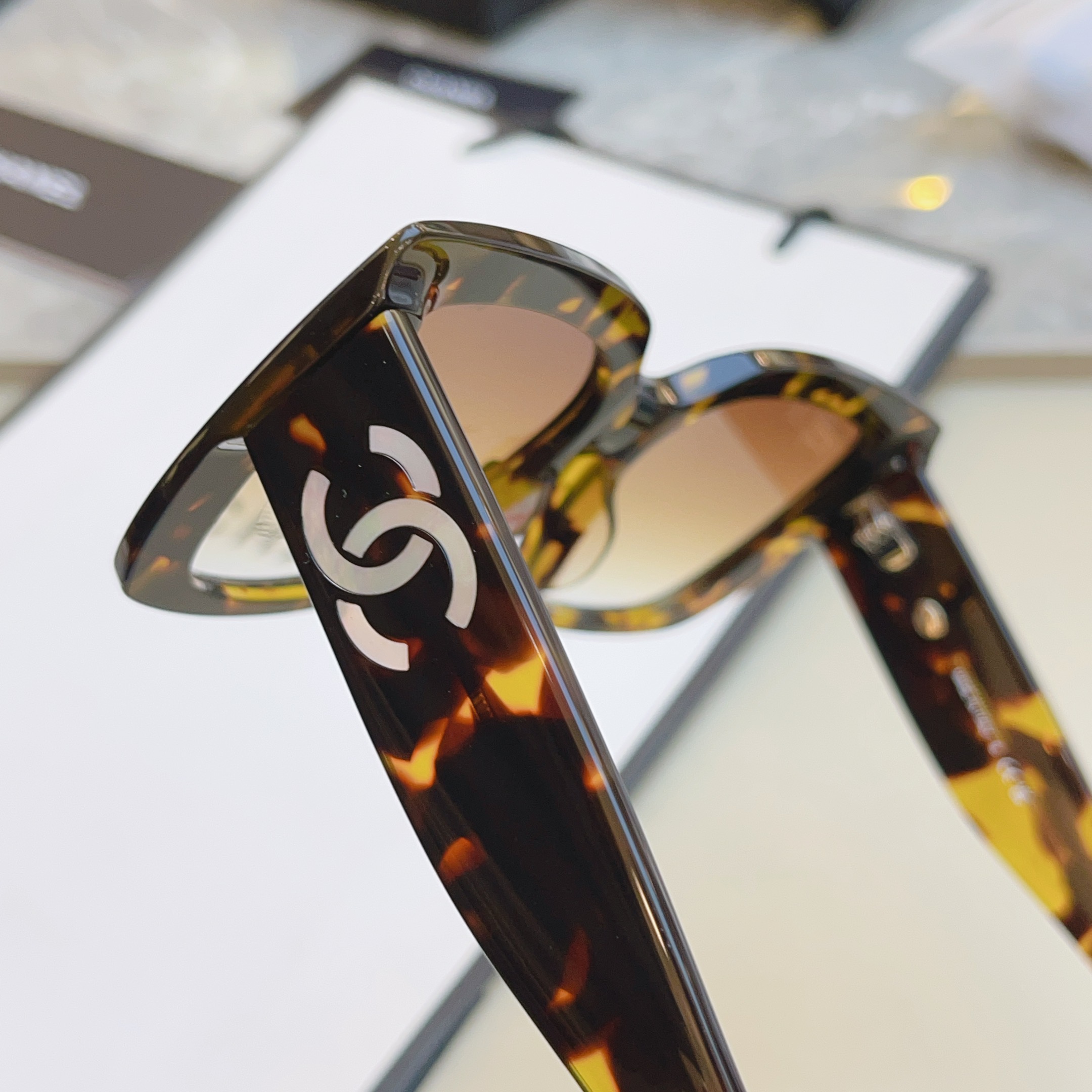 ，【CHANE*】香奈儿新款太阳镜，MODEL：9191H，SIZE：53口17-140 S