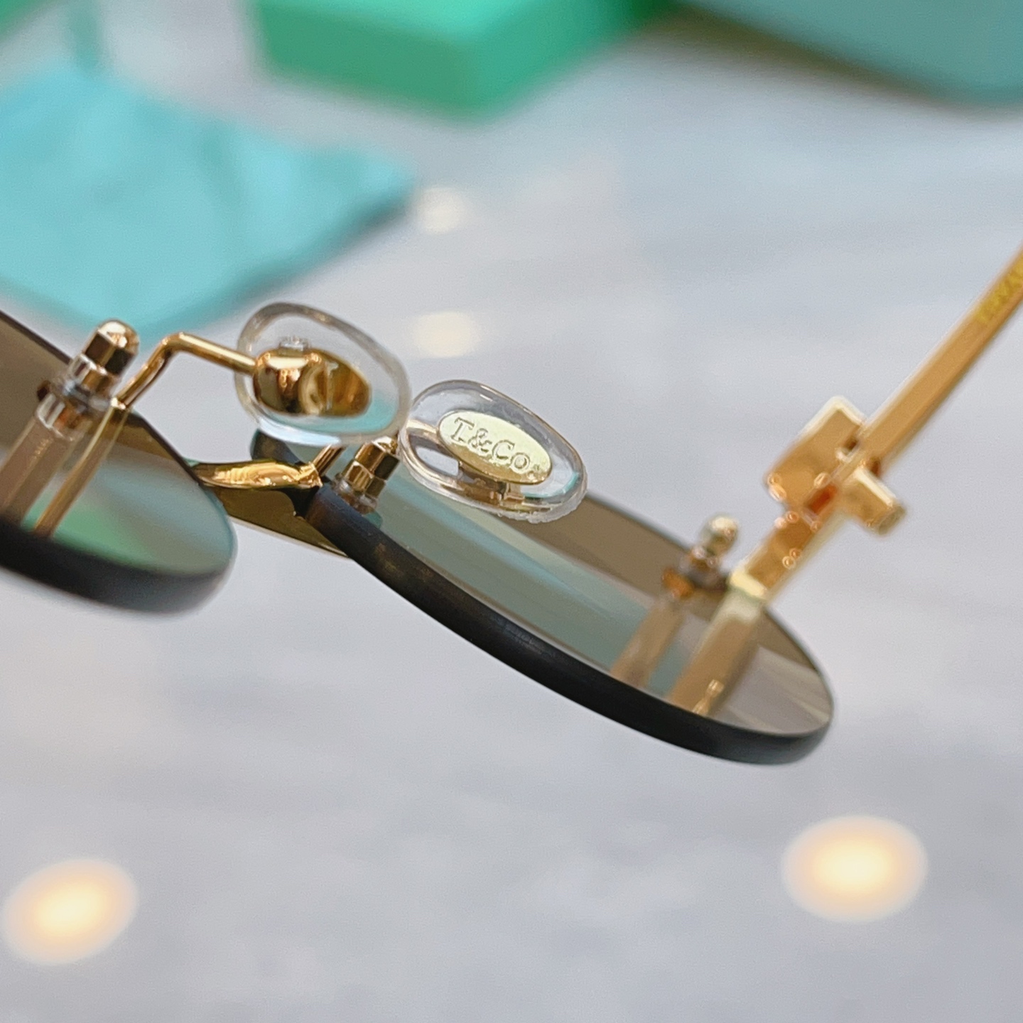 ，【Tiffany & Co.】蒂芙*尼新款眼镜架，Mod：TF2019L，Size：57口18-140