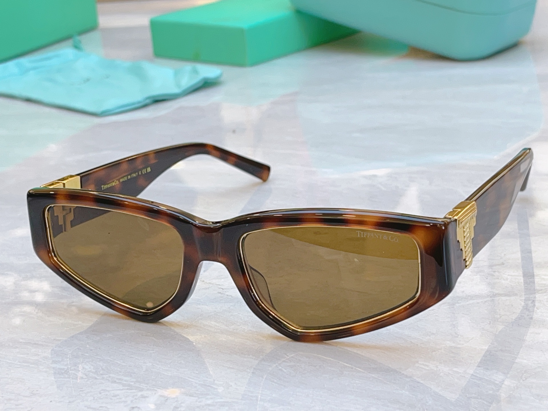 ，【Tiffany & Co.】蒂芙*尼新款眼镜架，Mod：TF4234，Size：56口10-135