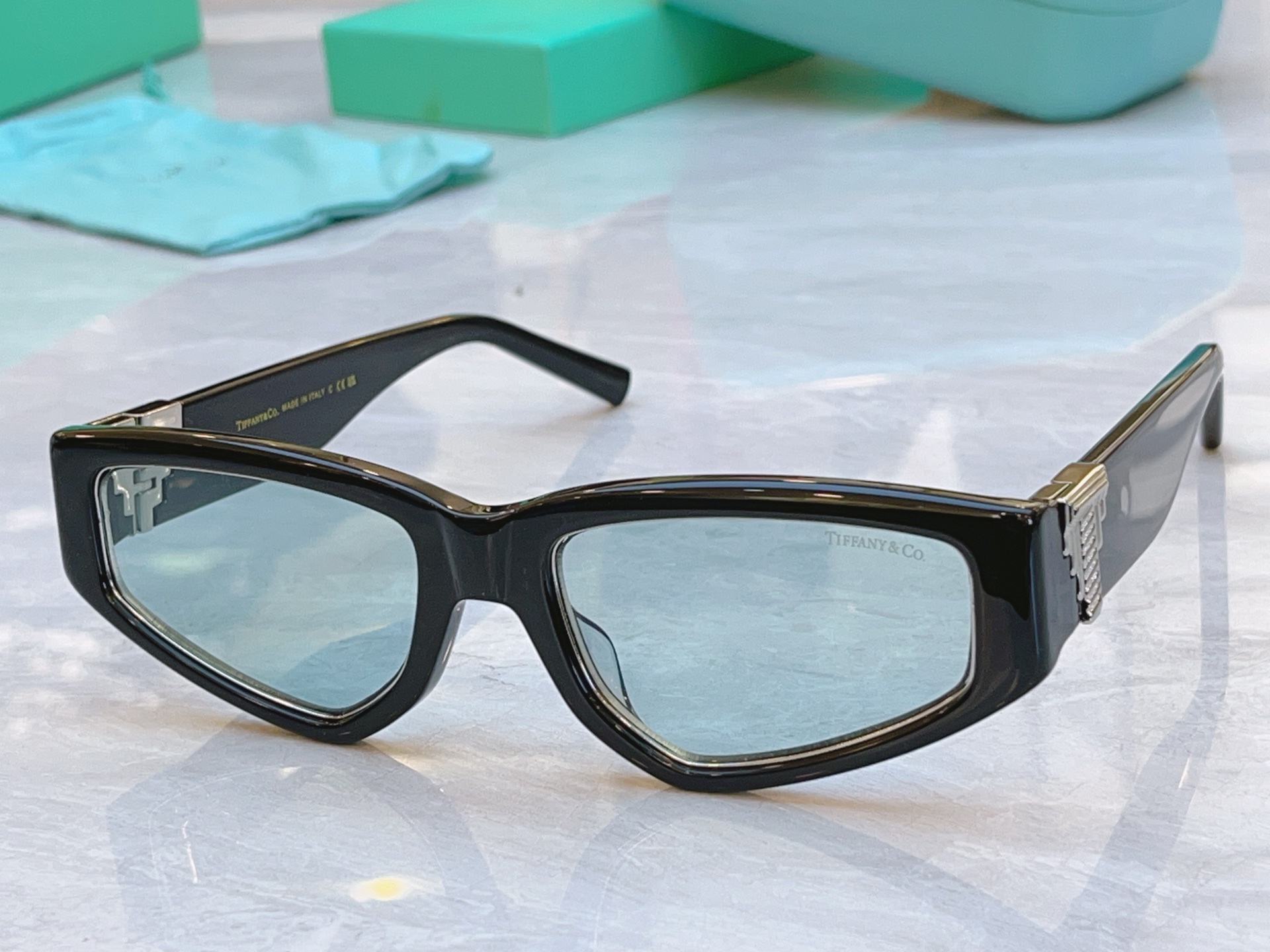 ，【Tiffany & Co.】蒂芙*尼新款眼镜架，Mod：TF4234，Size：56口10-135