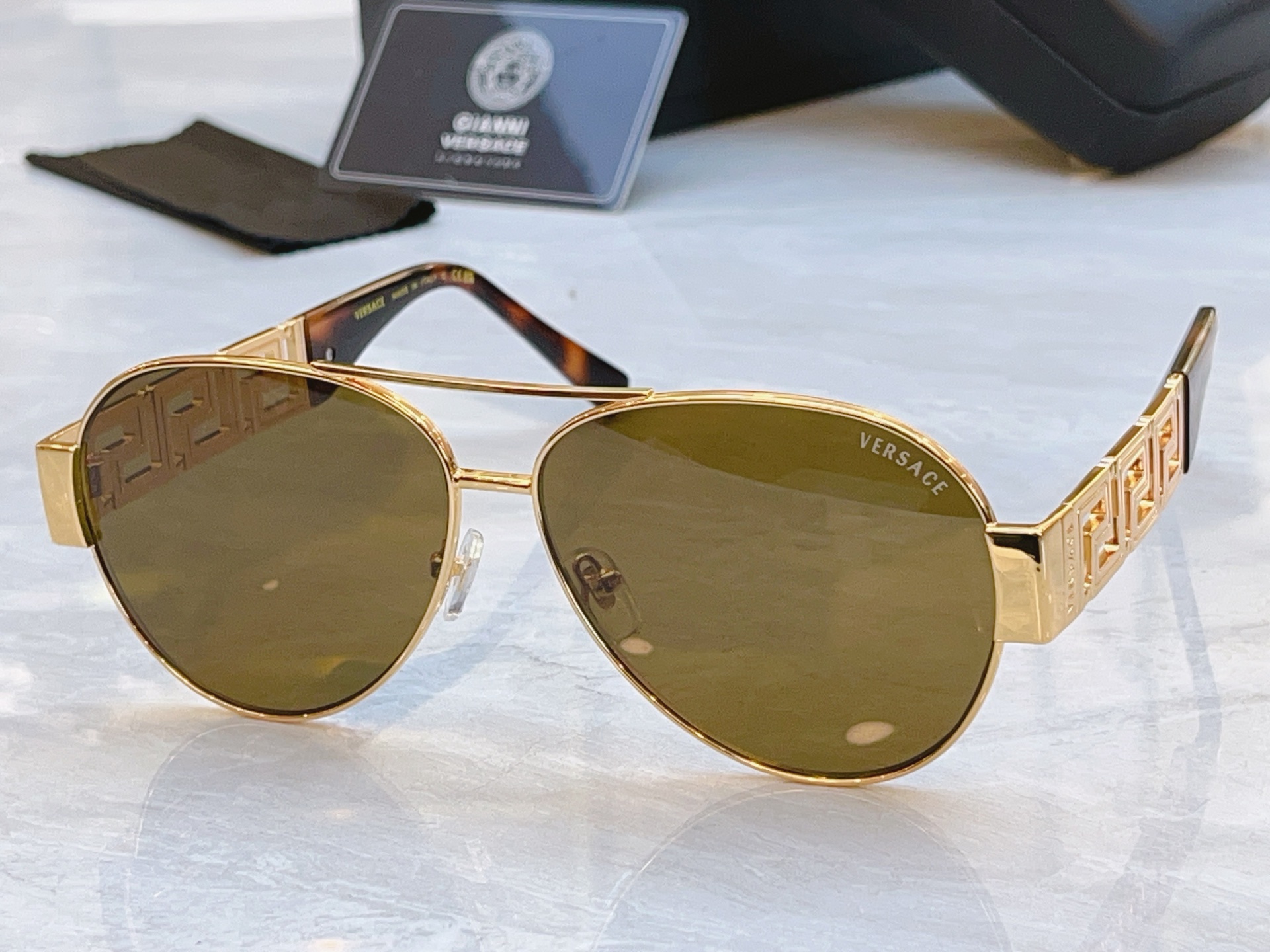 ，【VERSAC*】范思*哲新款太阳镜，MODEL：VE 2289，SIZE：61口12-147