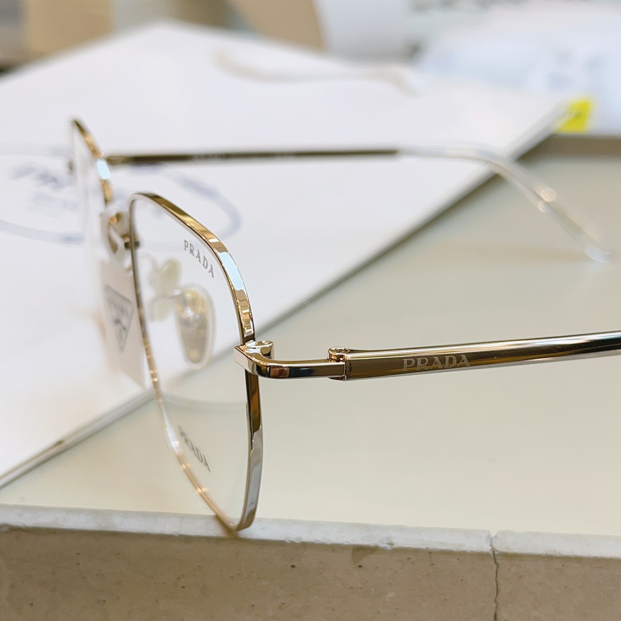 ，【PRAD*】普拉*达新款眼镜架 高品质✨，MODEL：PR C51VD，SIZE：54口17-145