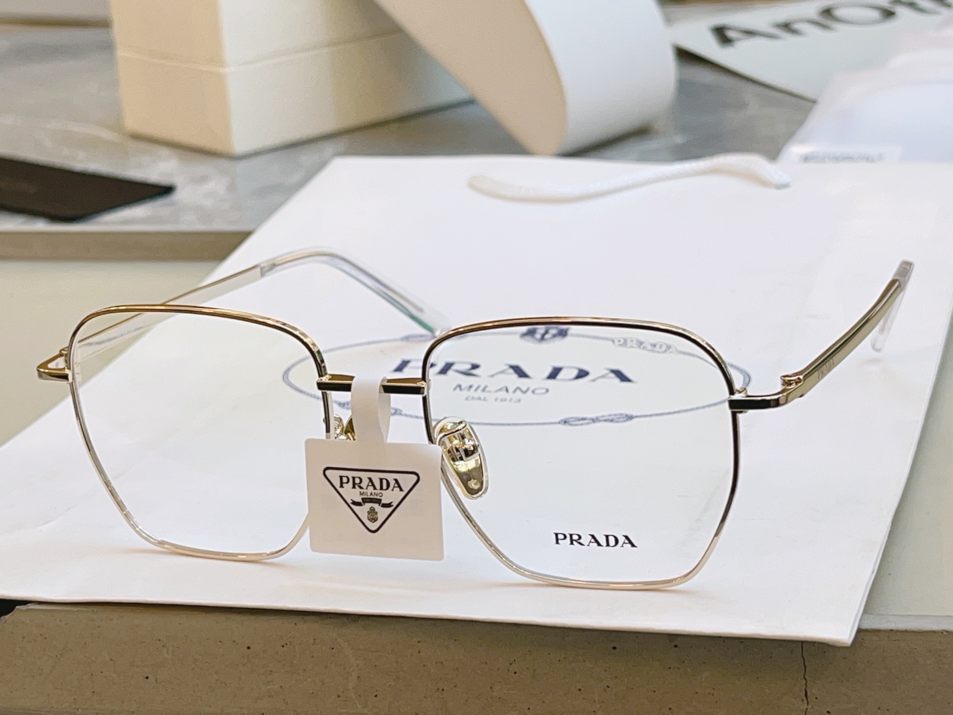 ，【PRAD*】普拉*达新款眼镜架 高品质✨，MODEL：PR C51VD，SIZE：54口17-145