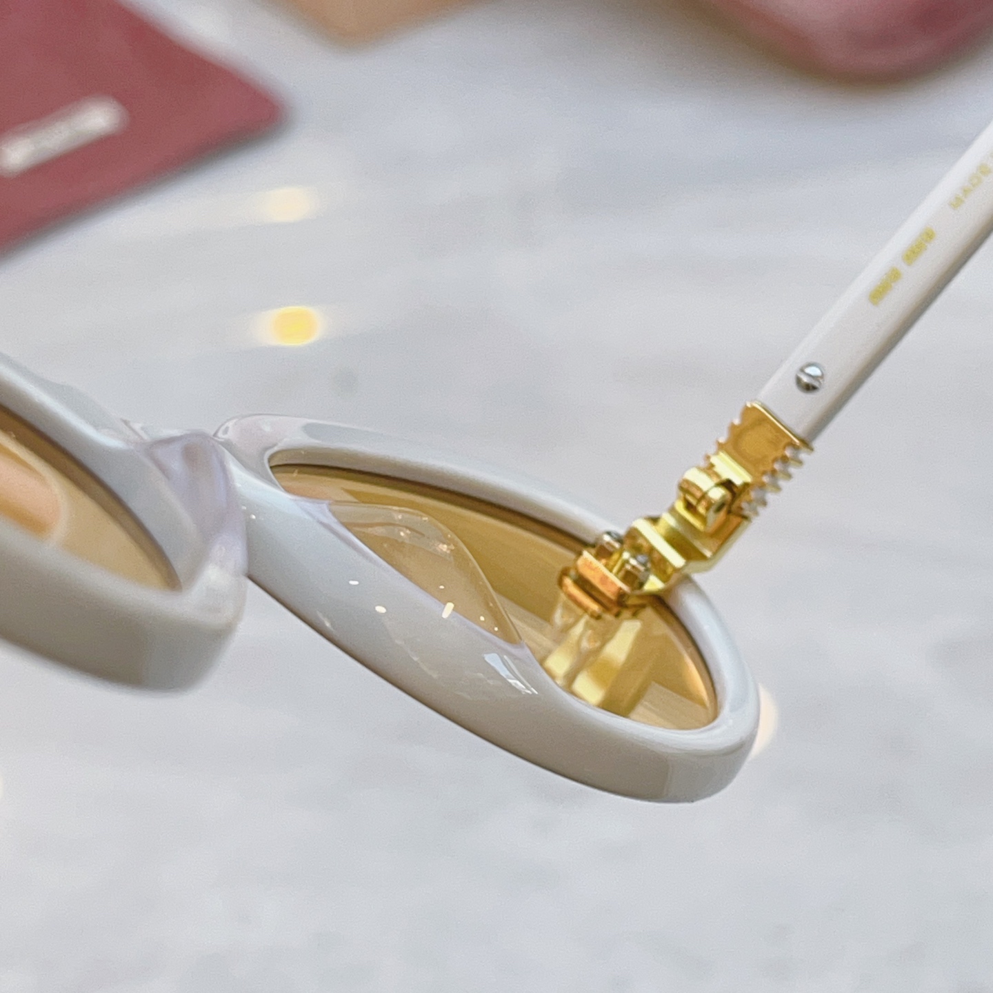 ，【MIUMI*】缪*缪新款太阳镜🕶️，Mod：MU 154AV，SIZE:58口22-143