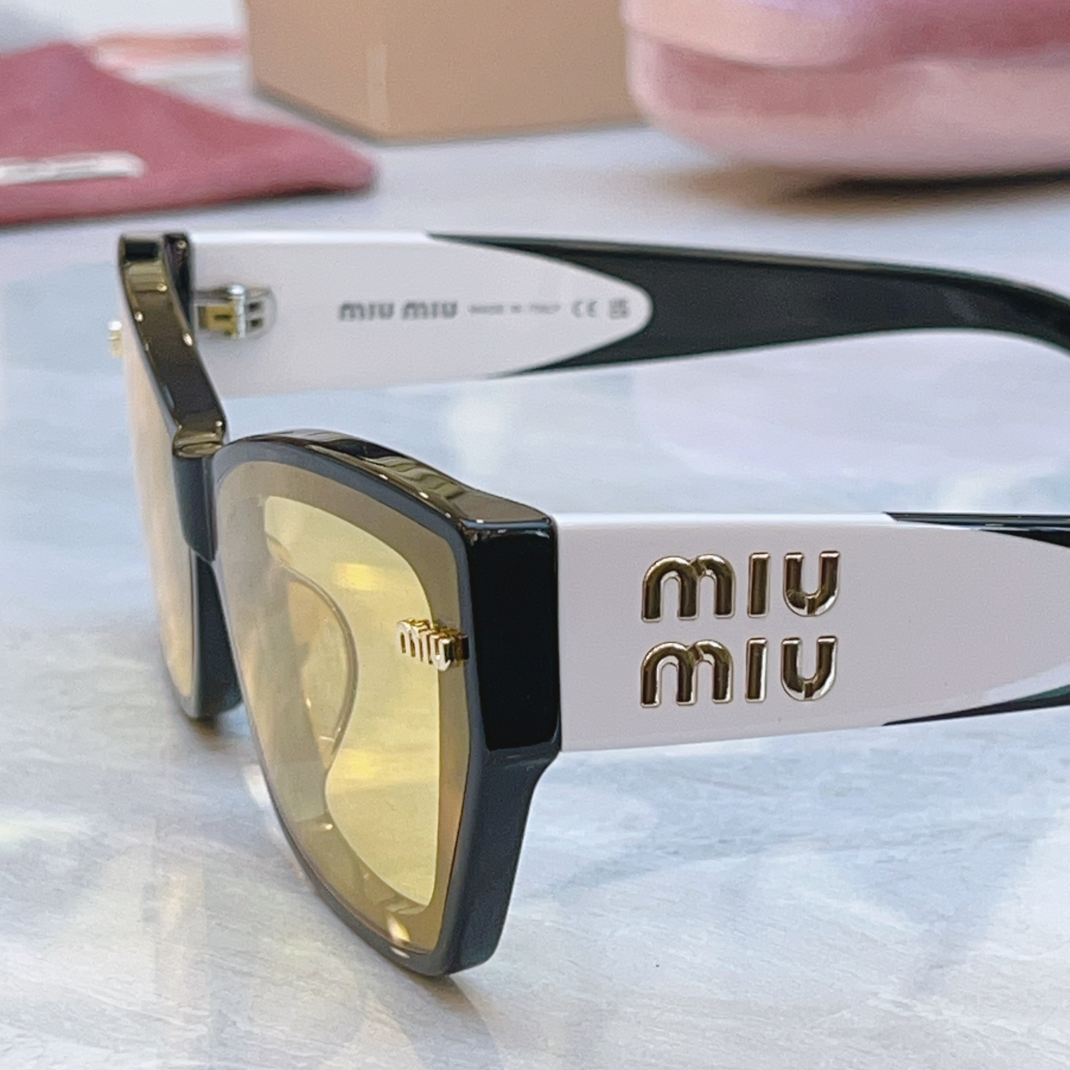 ，【MIUMI*】缪*缪新款太阳镜🕶️，Mod：MU 154AV，SIZE:58口22-143