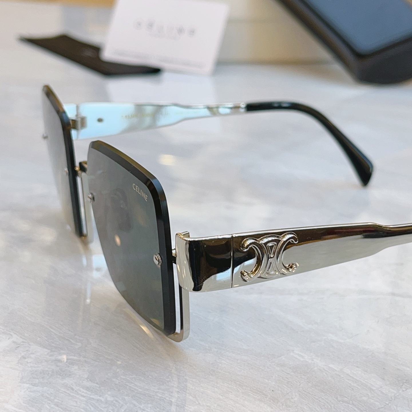 ，【CELIN*】赛*琳新款太阳镜， MODEL:CL42133U，SIZE: 53口21-145