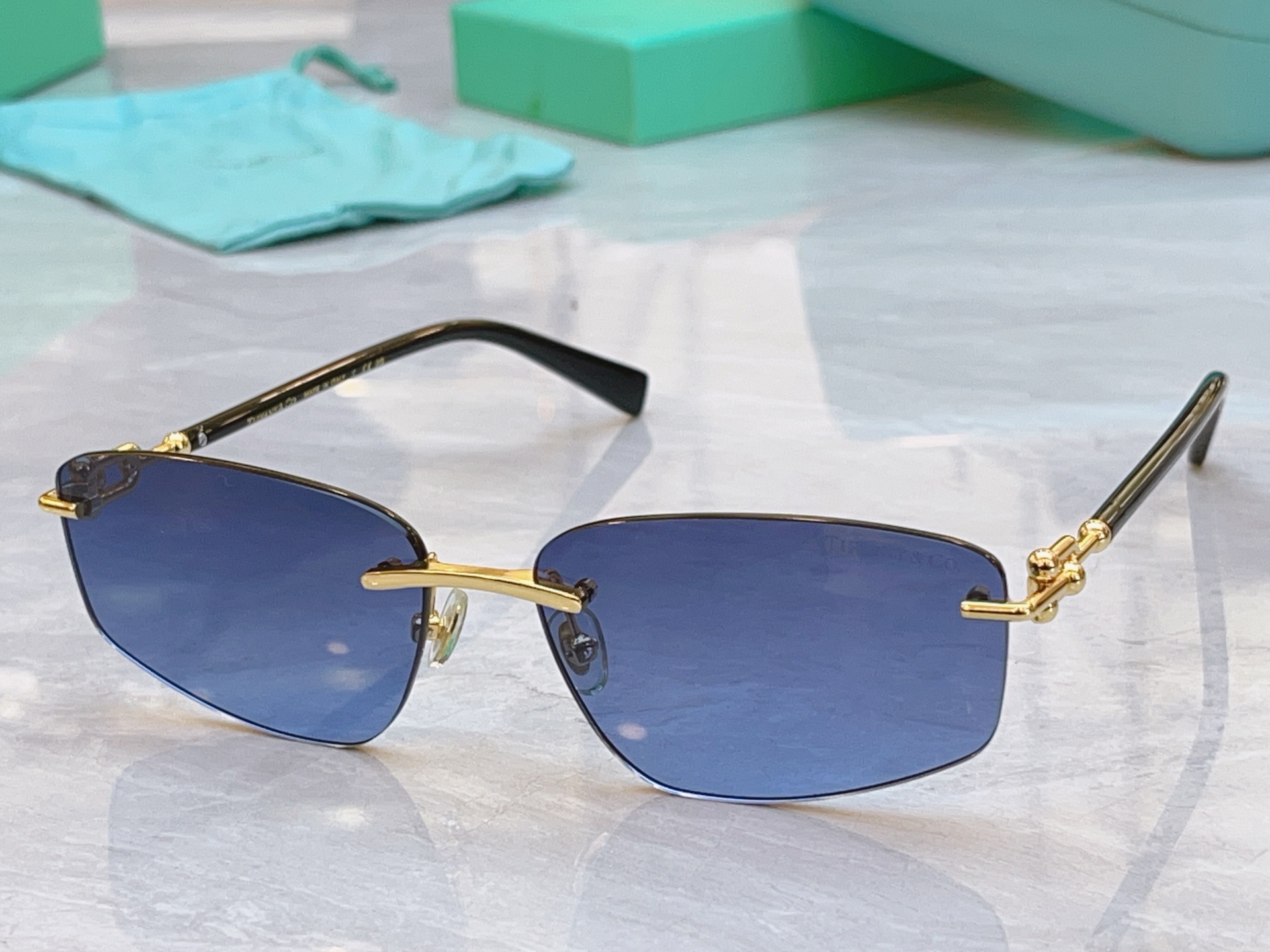 ，【Tiffany & Co.】蒂芙*尼新款太阳镜，Mod：TF3114，Size：59口15-140