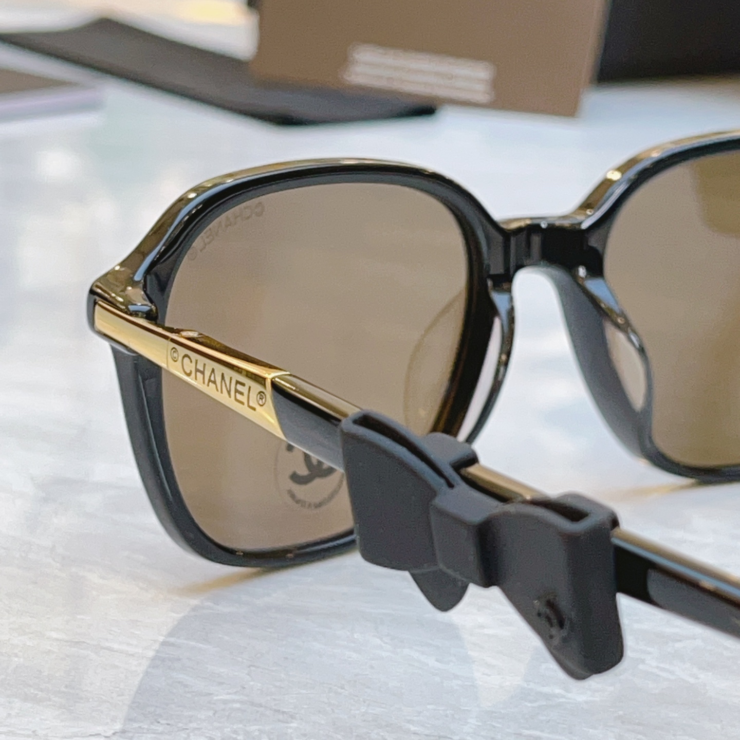 ，【CHANE*】香奈儿新款太阳镜，MODEL：CH9263Q，SIZE：51口20-140