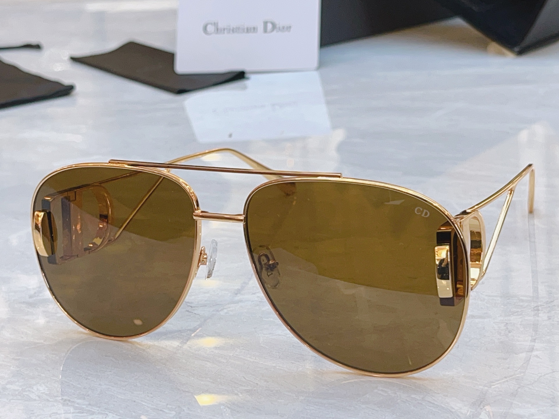 ，【DIO* 】迪*奥新款眼镜架，MODEL：DSGTA44UGR，SIZE：65口16-140