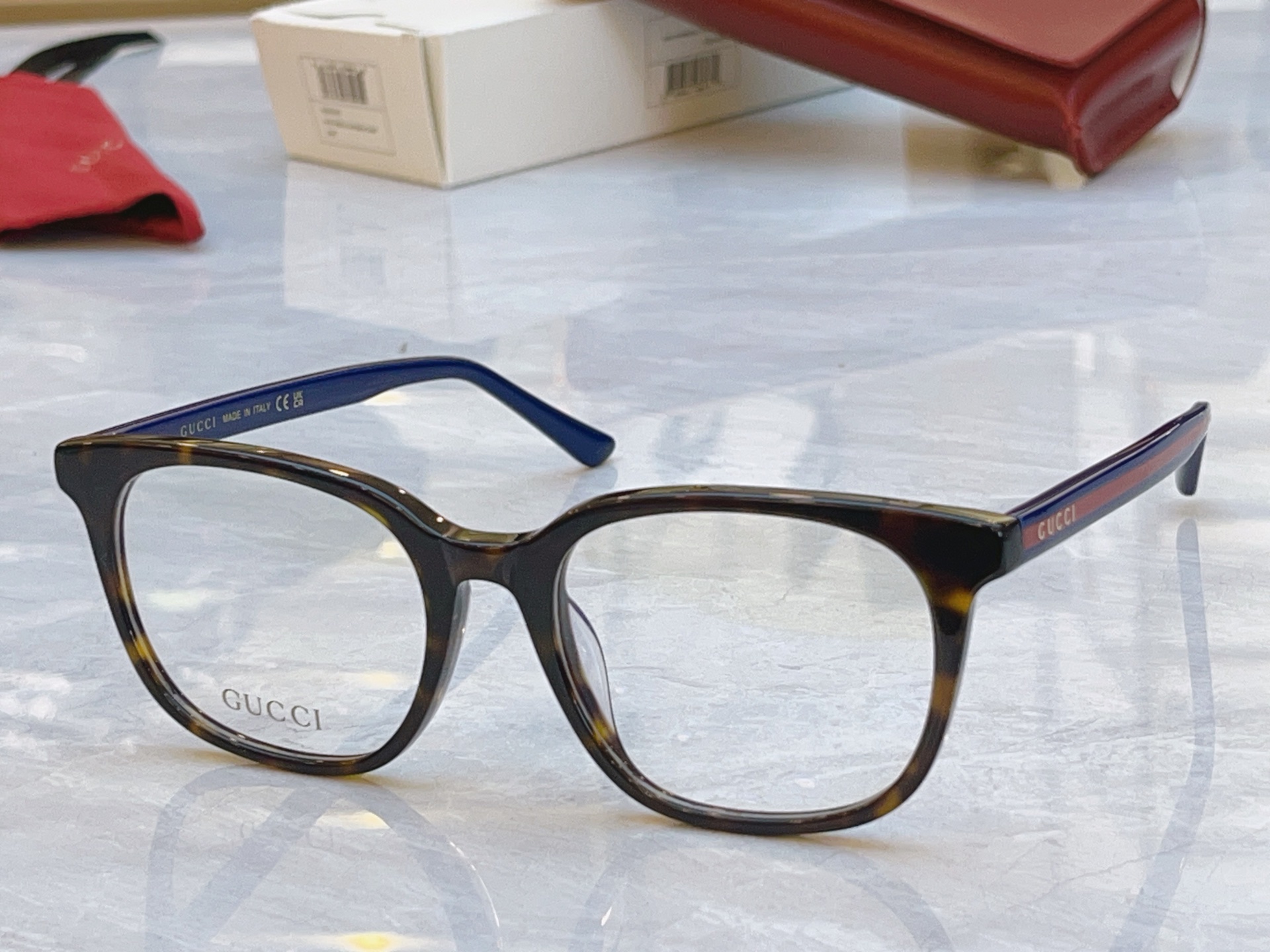 ，【GUCC*】古*驰新款眼镜架，MODEL：GG0935OA，SIZE：54口19-145