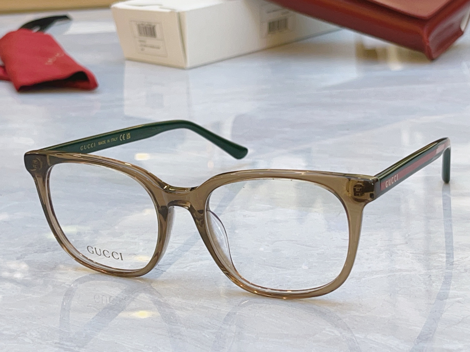 ，【GUCC*】古*驰新款眼镜架，MODEL：GG0935OA，SIZE：54口19-145