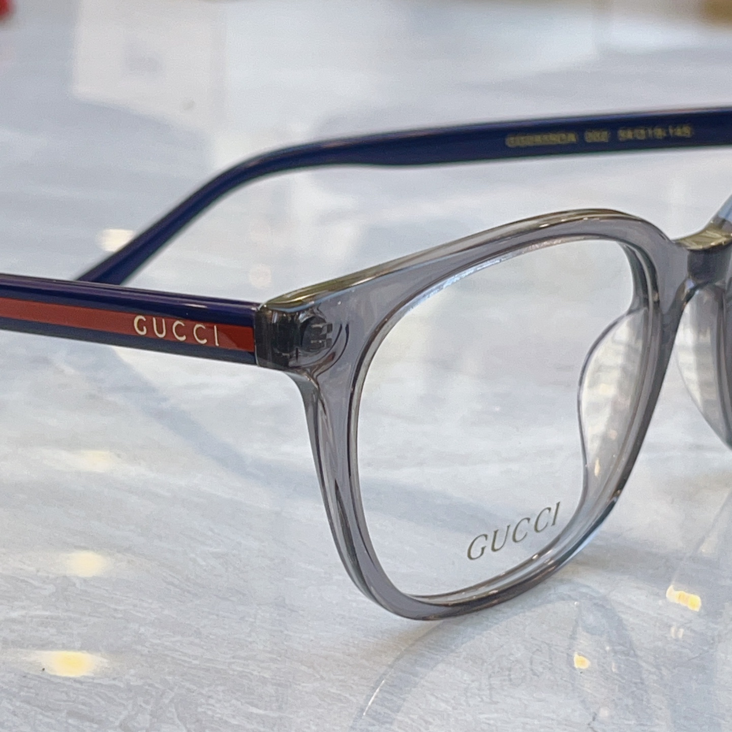 ，【GUCC*】古*驰新款眼镜架，MODEL：GG0935OA，SIZE：54口19-145