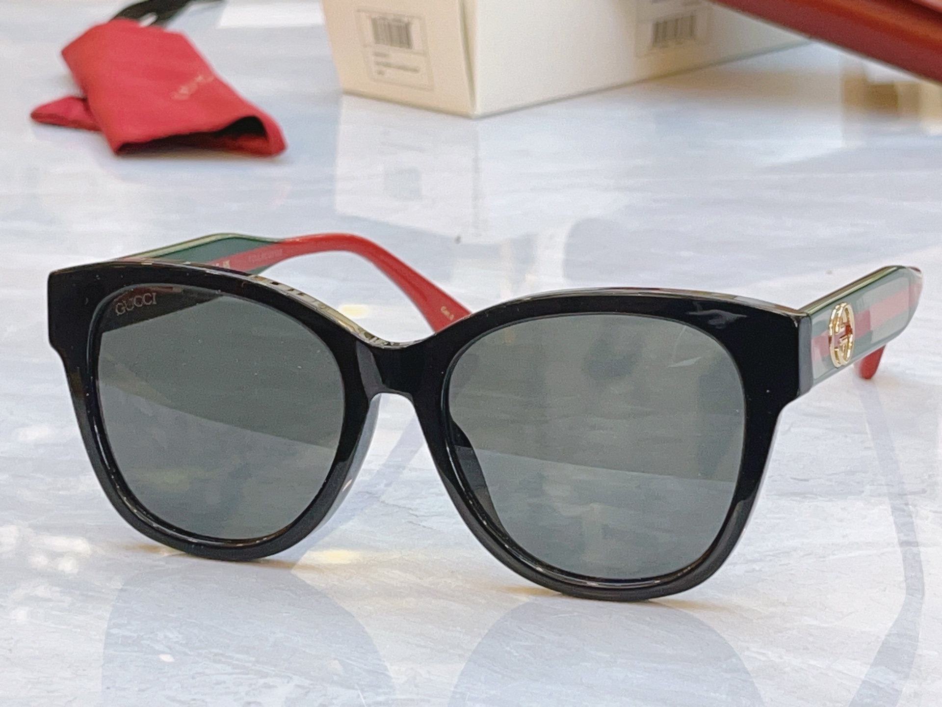 ，【GUCC*】古*驰新款眼镜架，MODEL：GG0935OA，SIZE：54口19-145