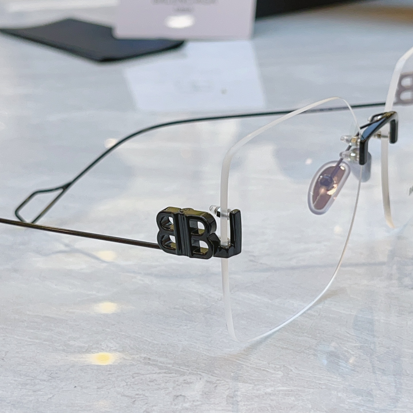 ，【BALENCIAG*】巴黎*世家新款太阳镜，MODEL：BB0113O，SIZE：60口15-140