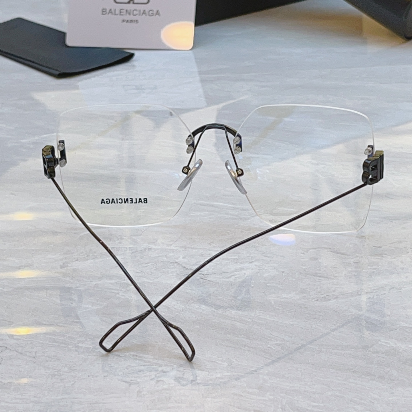 ，【BALENCIAG*】巴黎*世家新款太阳镜，MODEL：BB0113O，SIZE：60口15-140