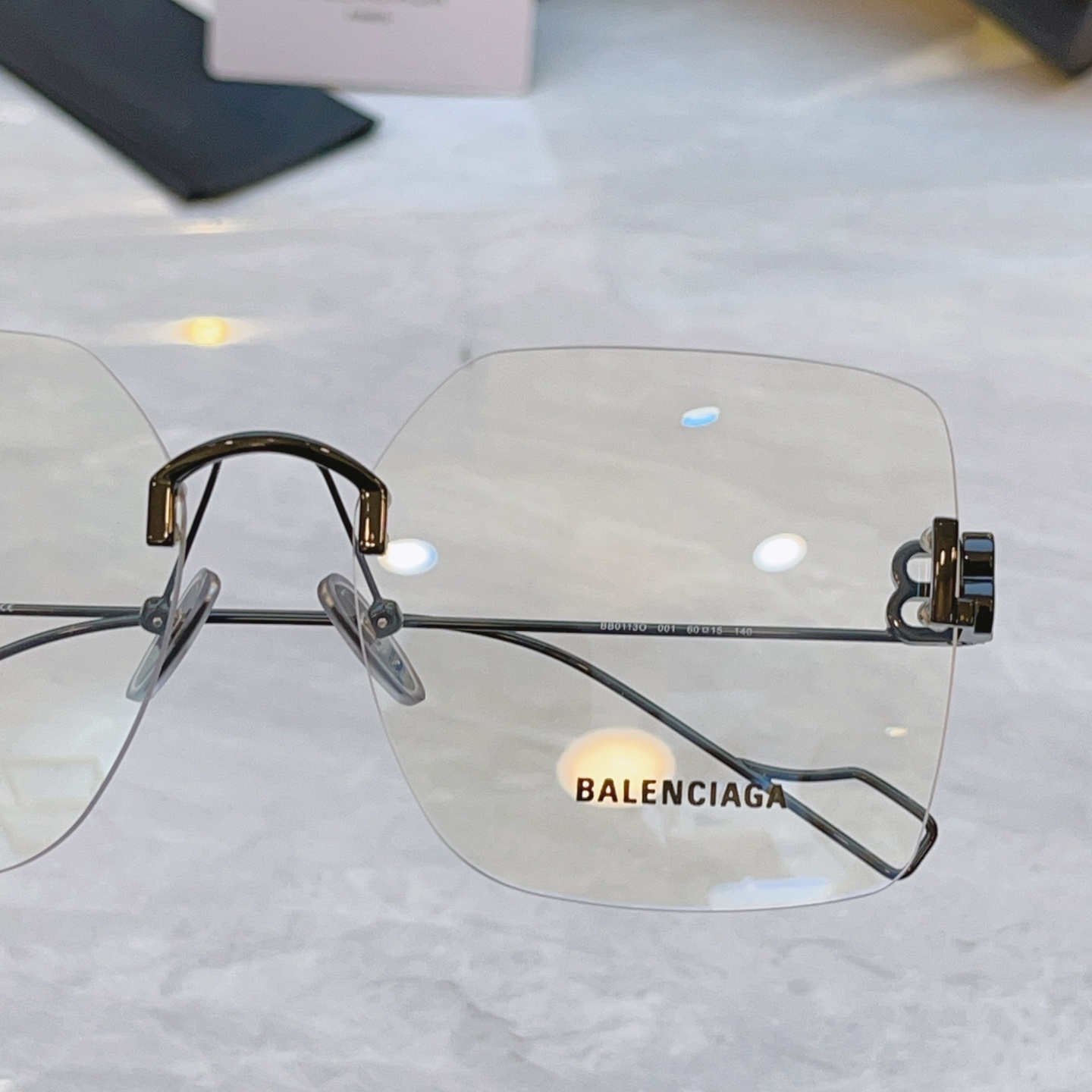 ，【BALENCIAG*】巴黎*世家新款太阳镜，MODEL：BB0113O，SIZE：60口15-140