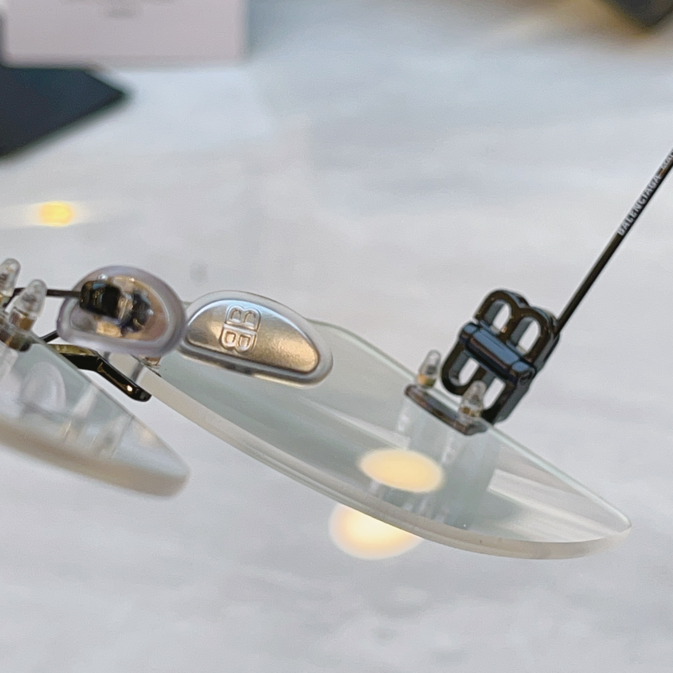 ，【BALENCIAG*】巴黎*世家新款太阳镜，MODEL：BB0113O，SIZE：60口15-140