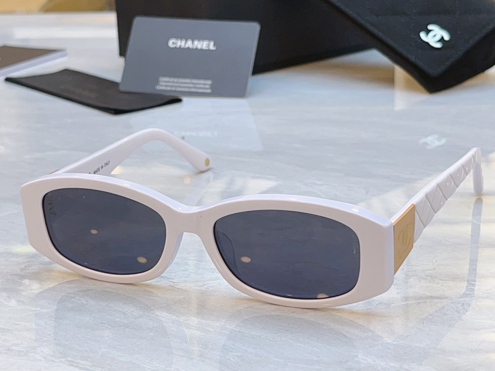 ，【CHANE*】香奈儿新款太阳镜，MODEL：C74573，SIZE：52口18-145
