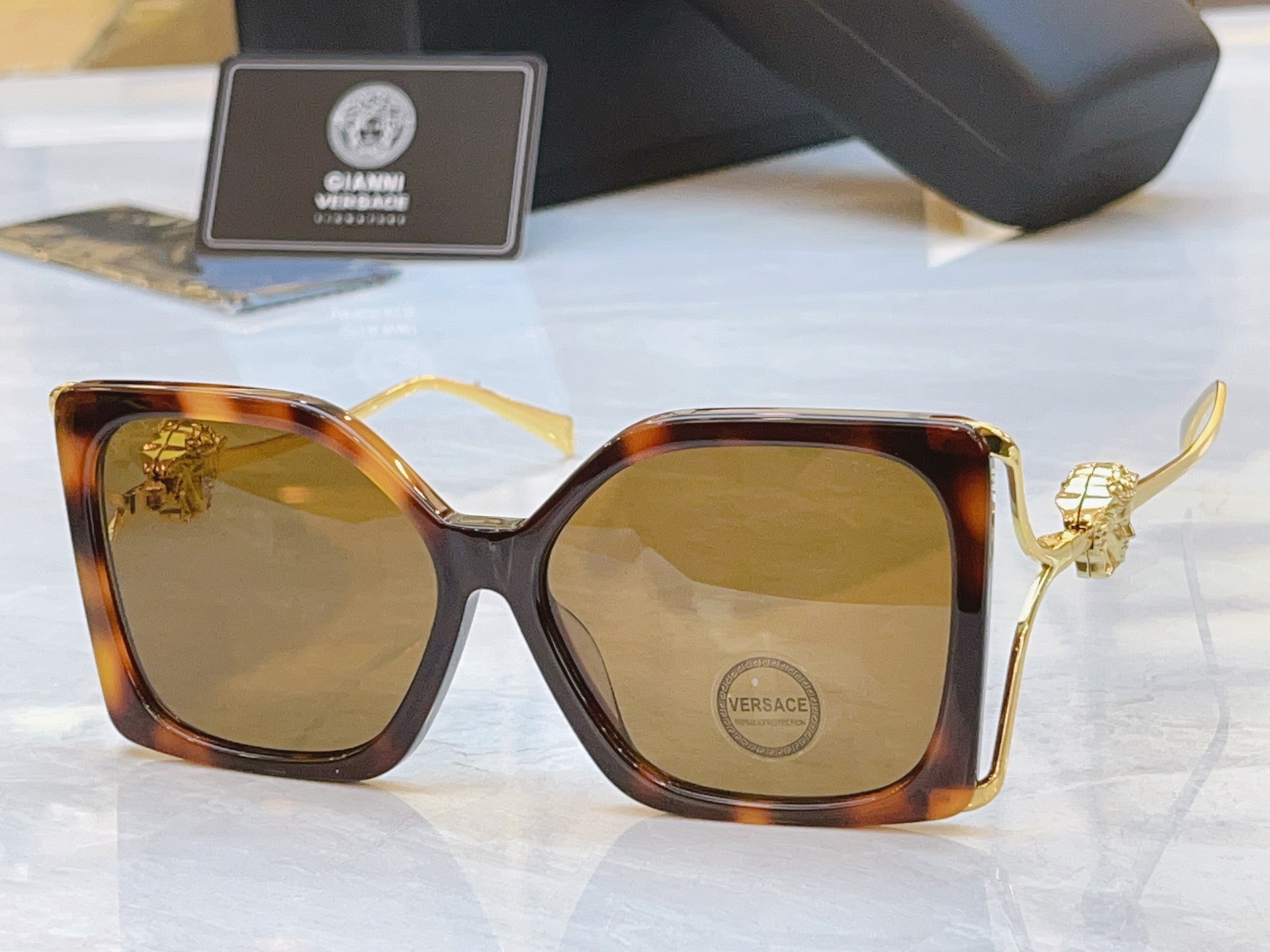 ，【VERSAC*】范思*哲新款太阳镜，MODEL：VE 4502U，SIZE：55口16-145