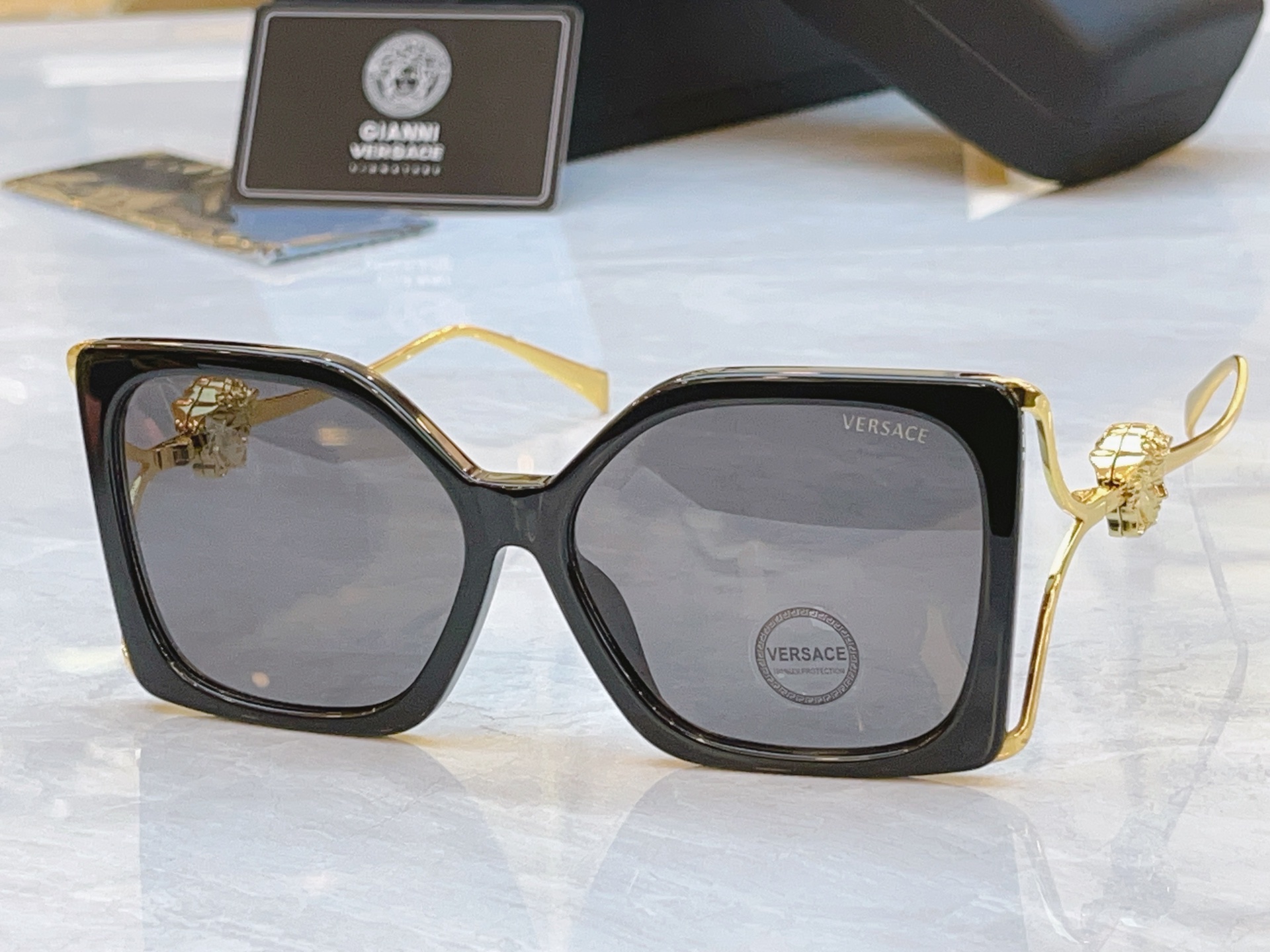 ，【VERSAC*】范思*哲新款太阳镜，MODEL：VE 4502U，SIZE：55口16-145