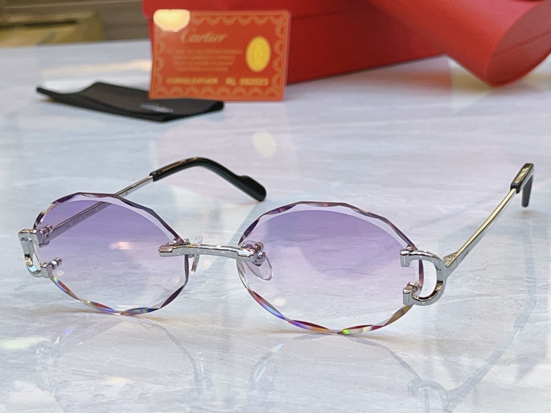 ，【CARTIE*】卡地*亚新款太阳镜 钛架，Mod:CT0911S，Size:56口17-140