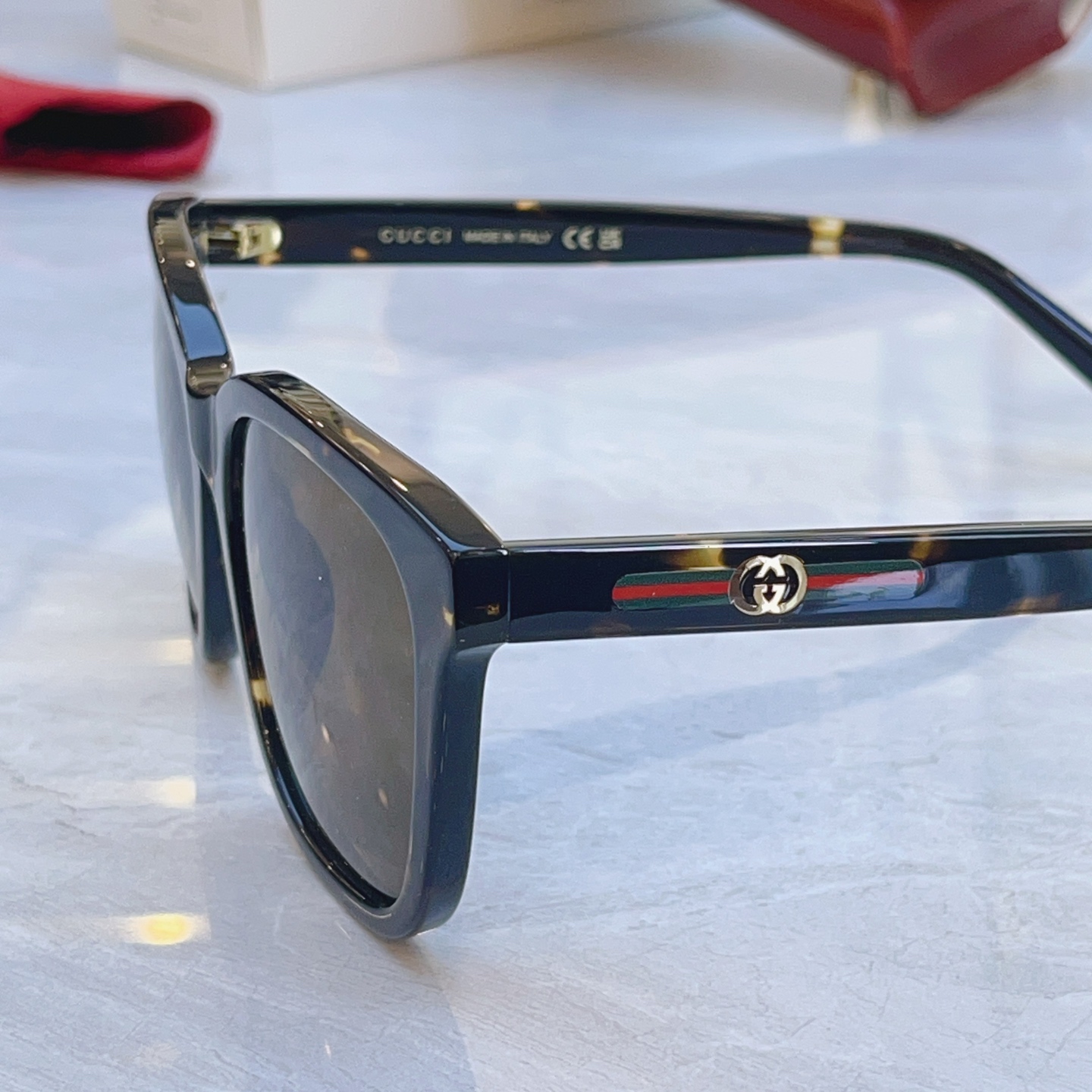 ，【GUCC*】古*驰新款太阳镜，MODEL：GG1984SK，SIZE：55口19-145