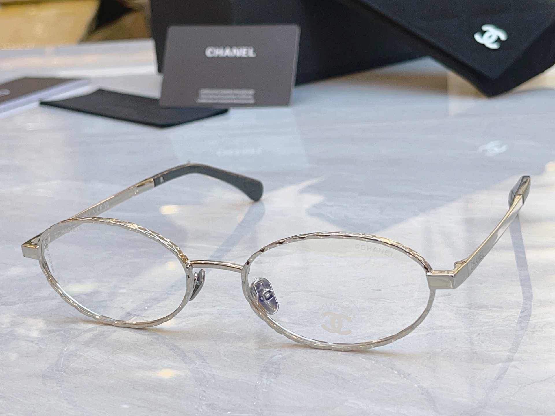 ，【CHANE*】香奈儿新款太阳镜，MODEL：2227-S，SIZE：55口18-140